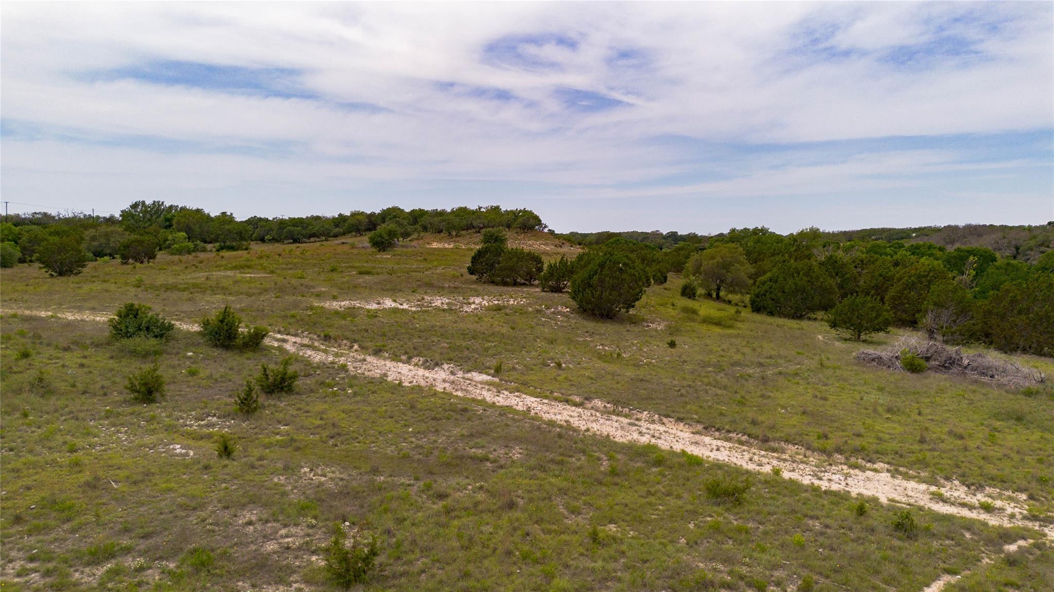 659 Shin Oak Dr, Lampasas, TX 76550