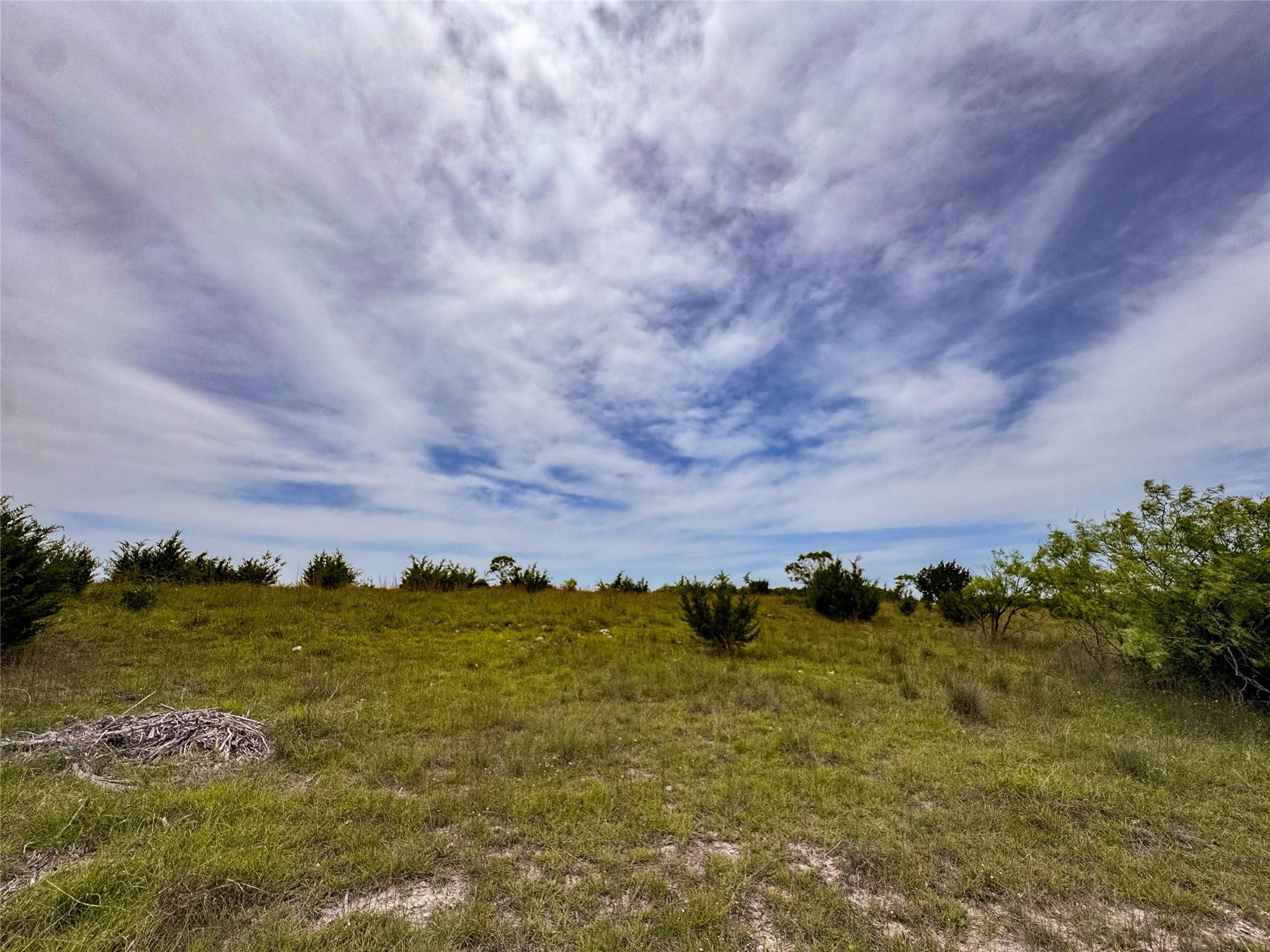 659 Shin Oak Dr, Lampasas, TX 76550