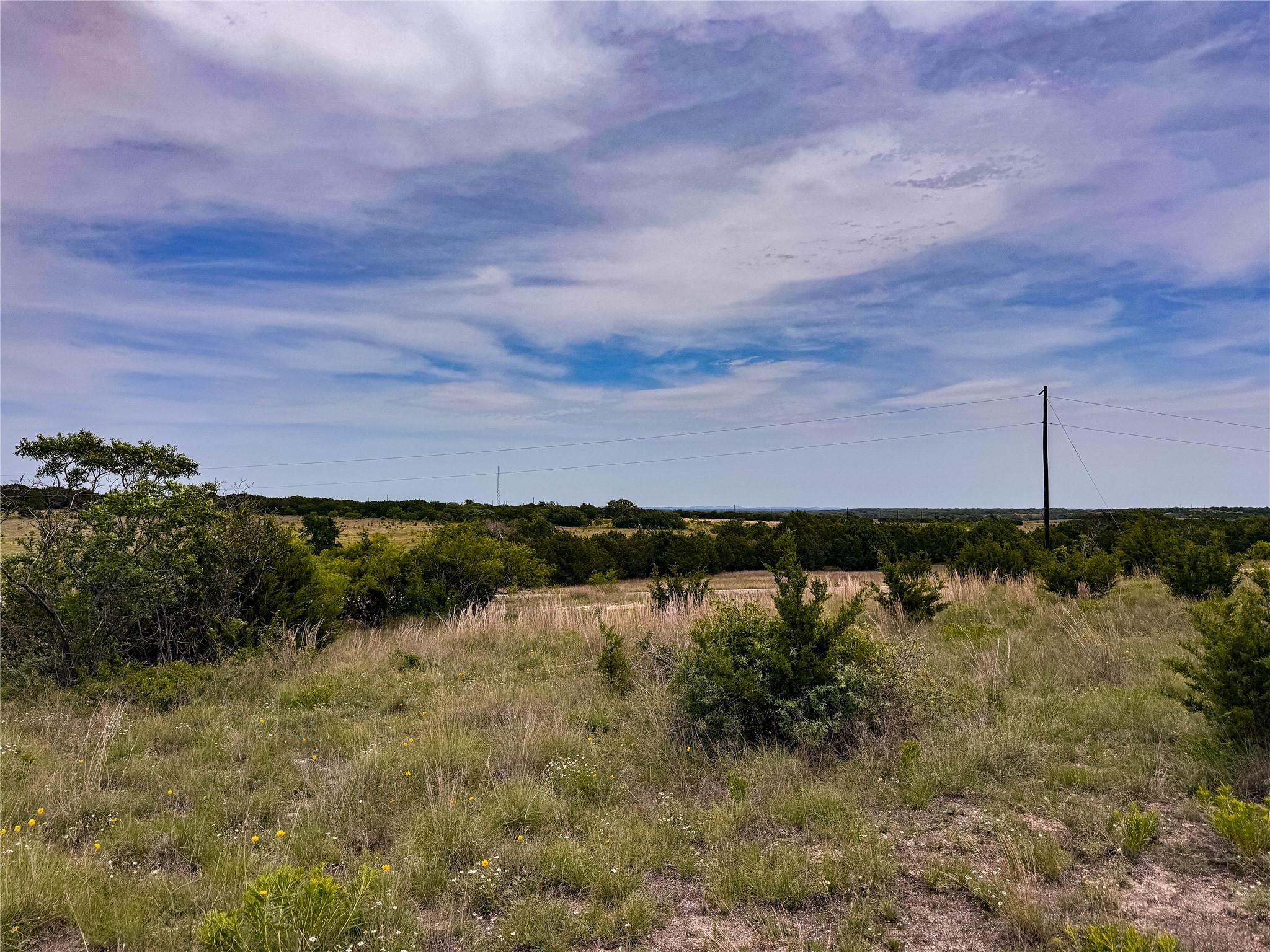 659 Shin Oak Dr, Lampasas, TX 76550