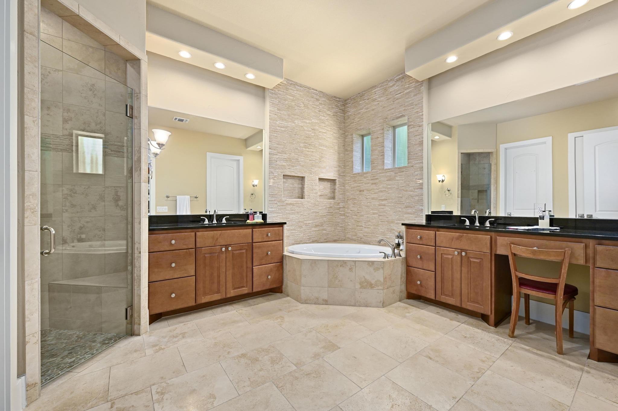 4501 Westlake Dr # 13, Austin, TX 78746