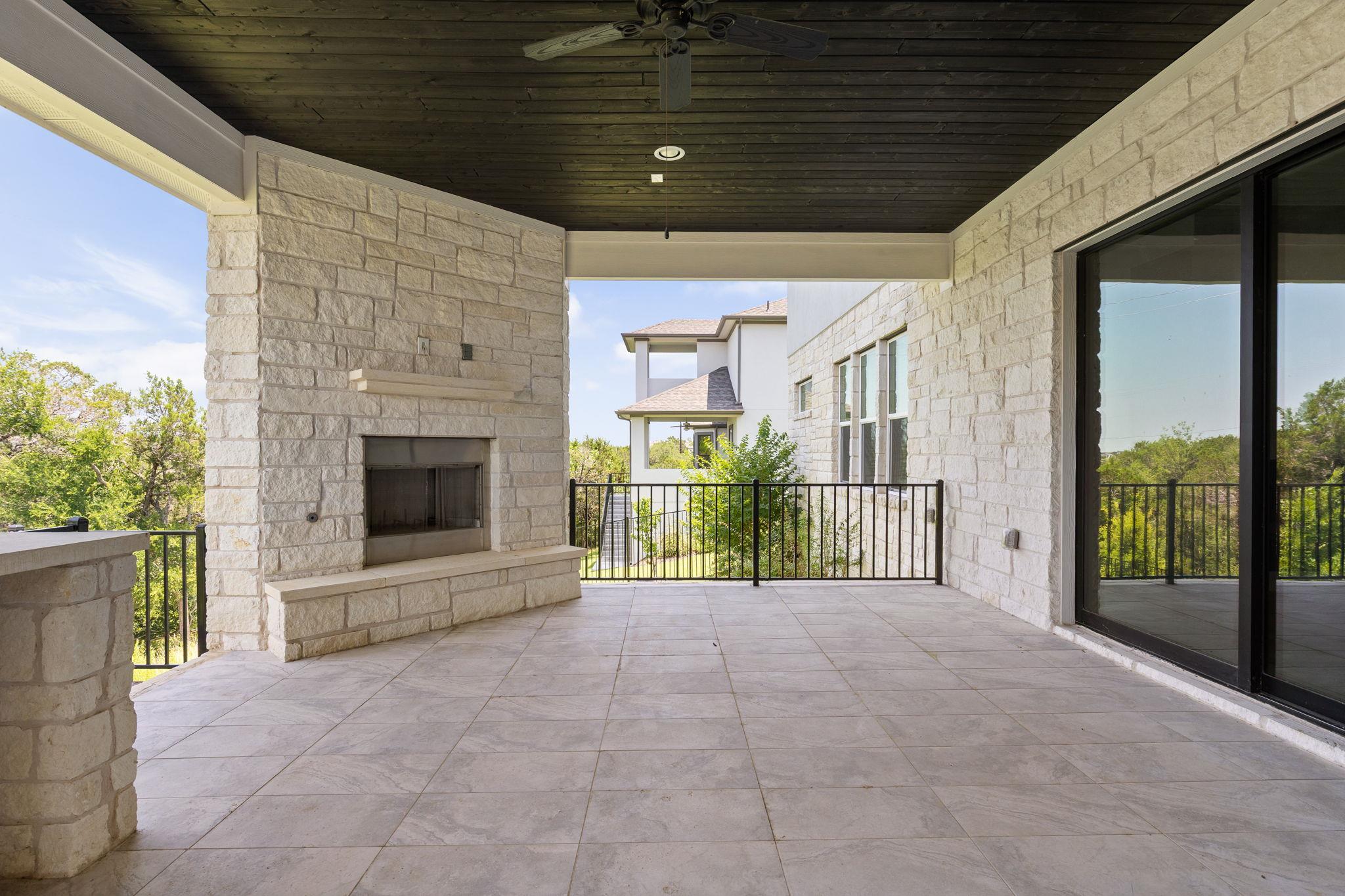 601 Gunison Dr, Lakeway, TX 78738