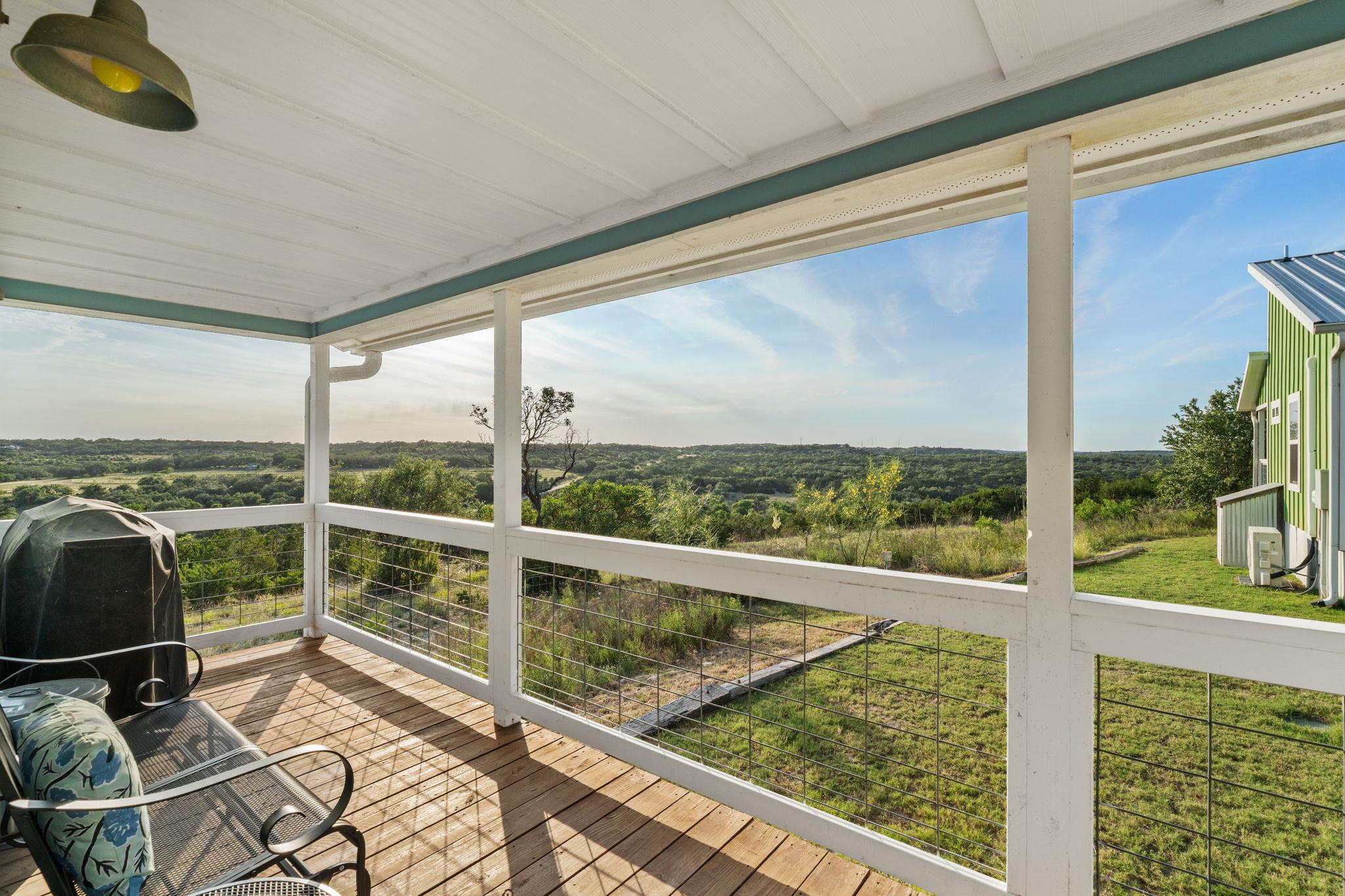 365 Billy Sisson Rd, Johnson City, TX 78636
