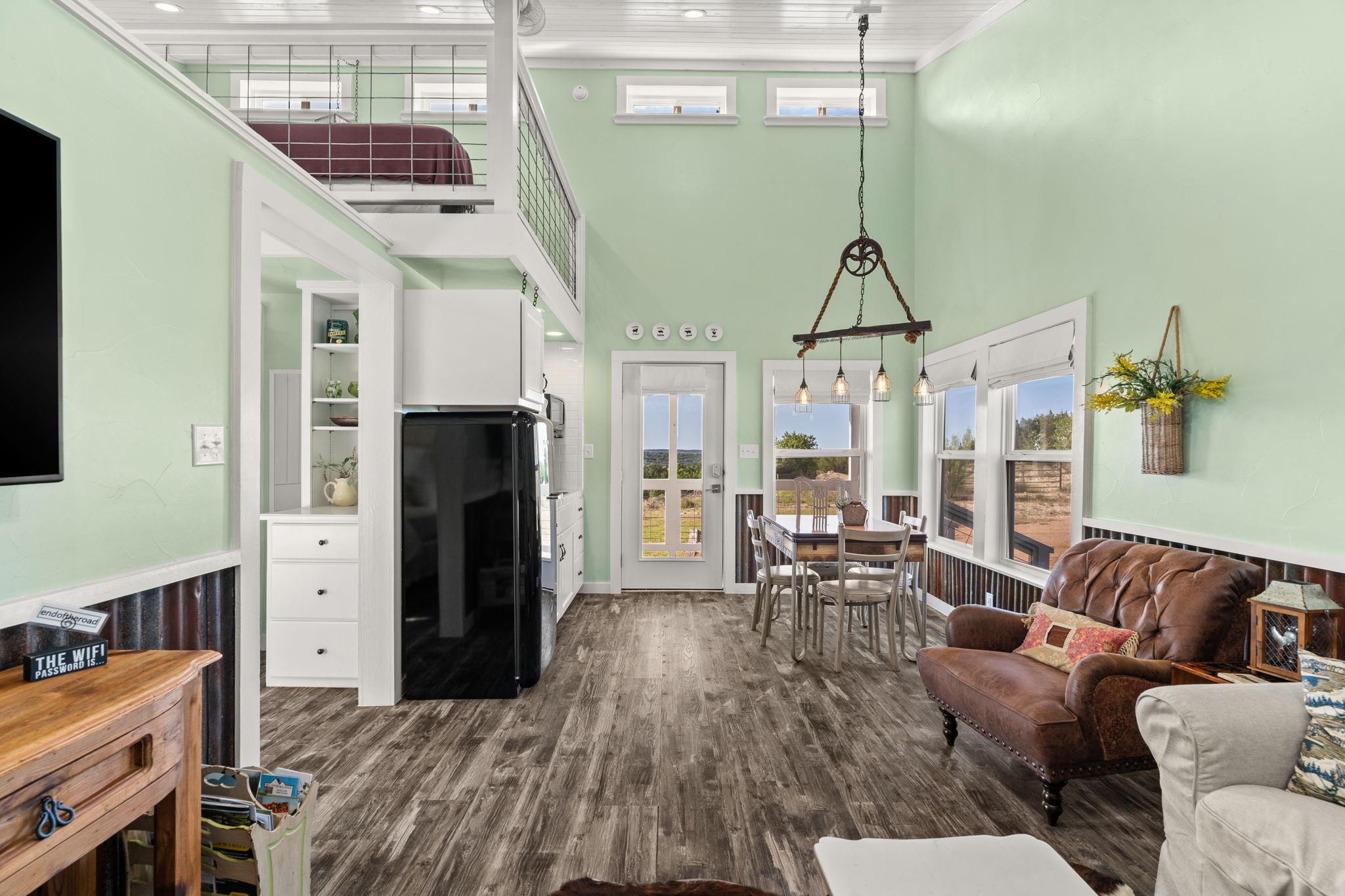 365 Billy Sisson Rd, Johnson City, TX 78636