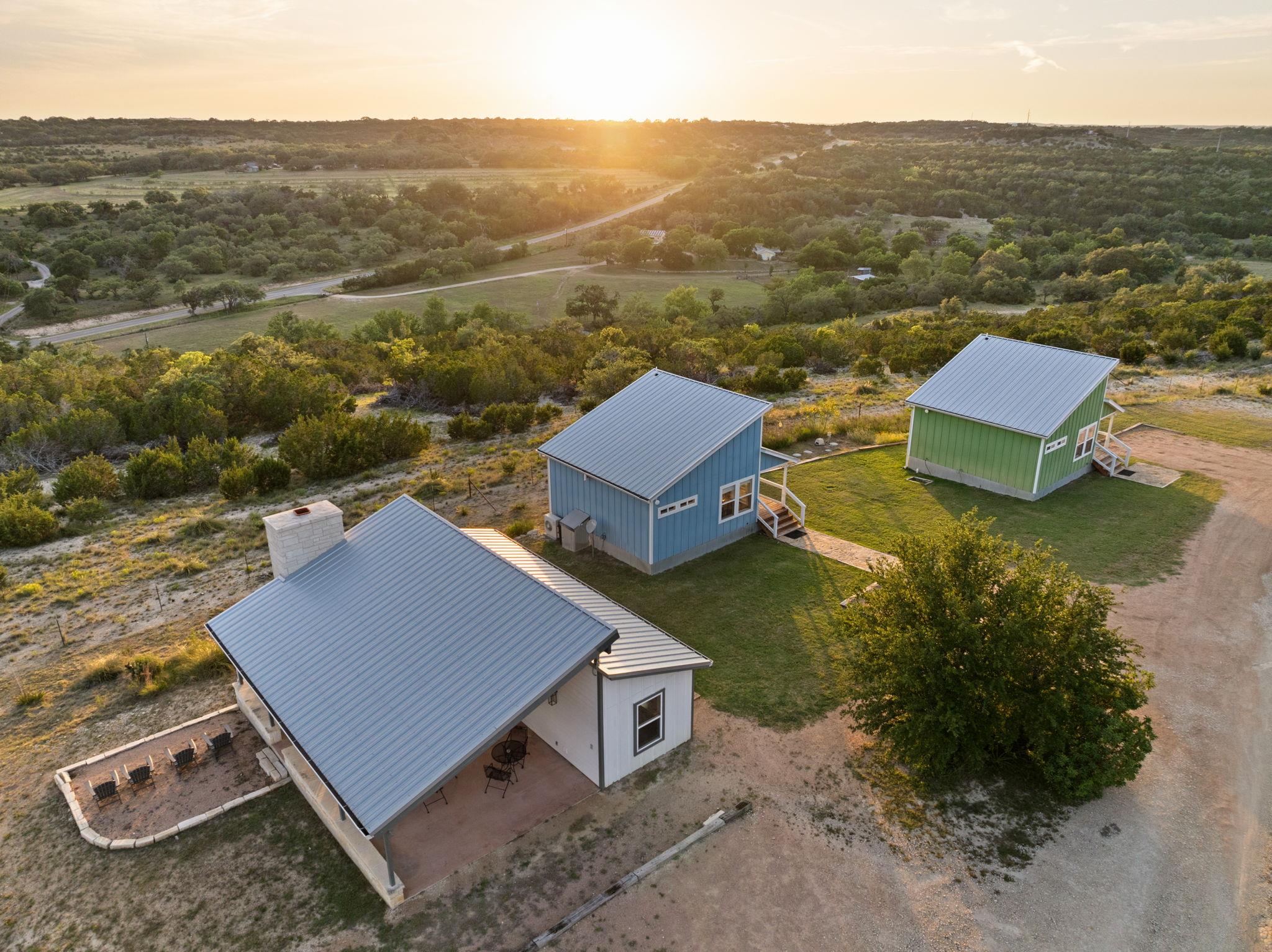 365 Billy Sisson Rd, Johnson City, TX 78636