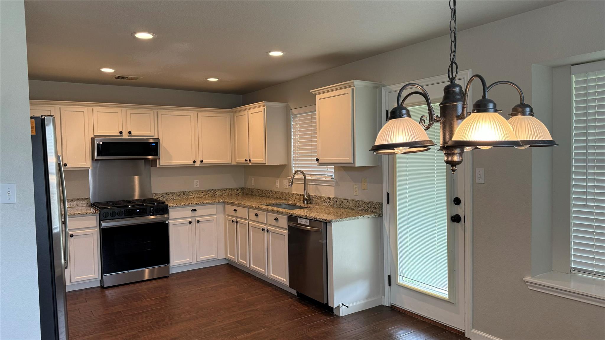 3569 Rock Shelf Ln, Round Rock, TX 78681