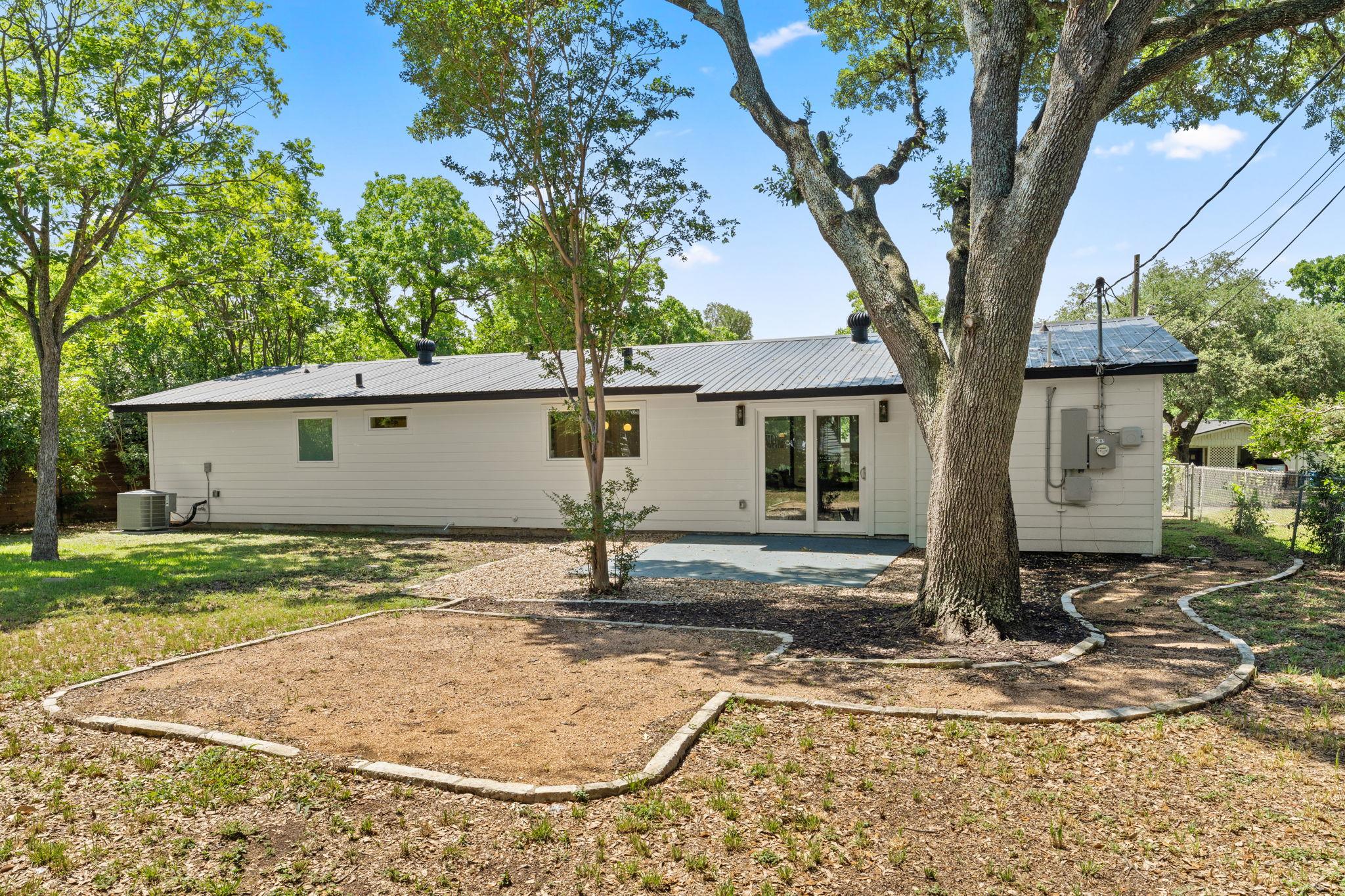 5102 Ravensdale Ln, Austin, TX 78723