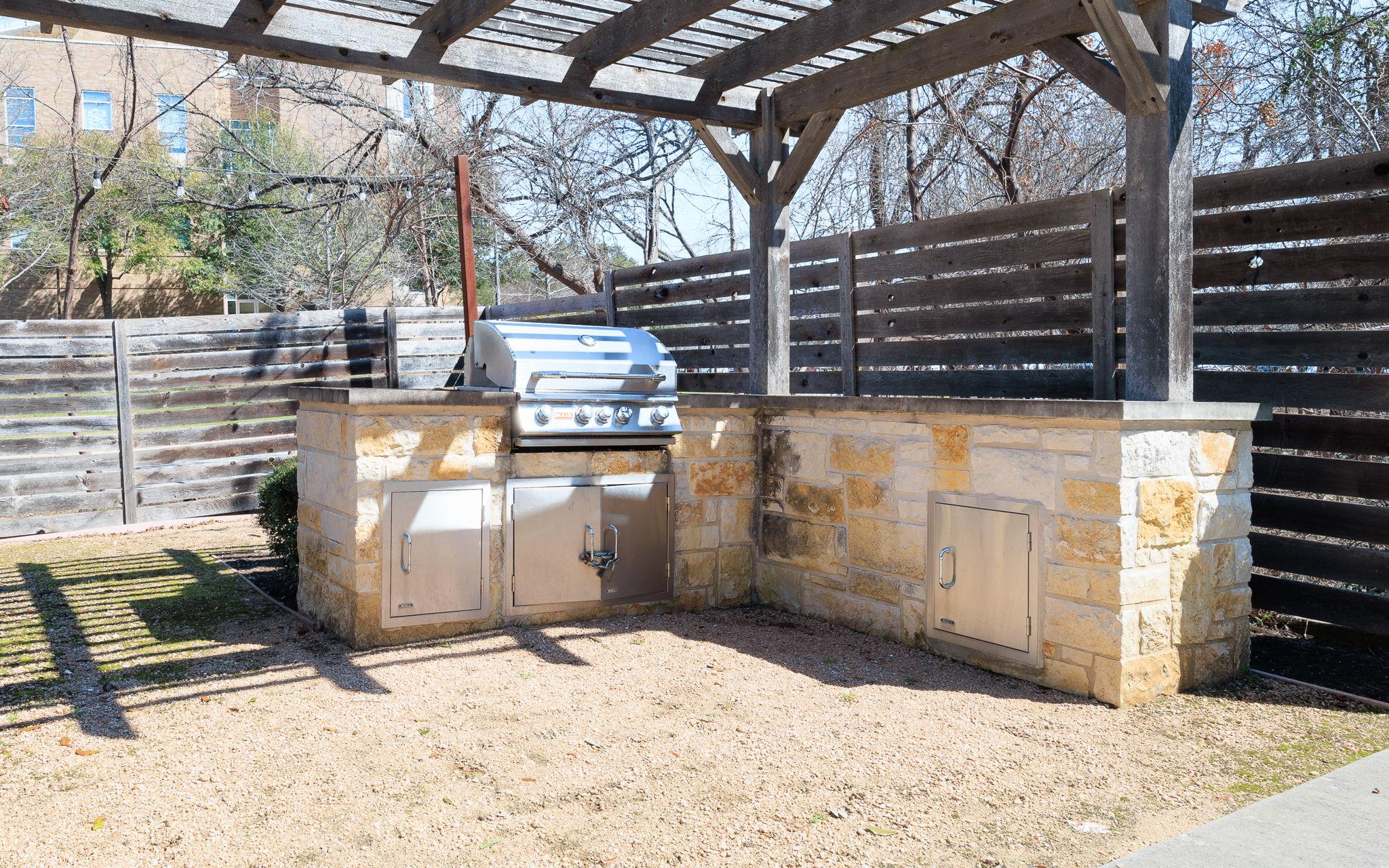 2703 Halcyon Dr # Eight, Austin, TX 78702