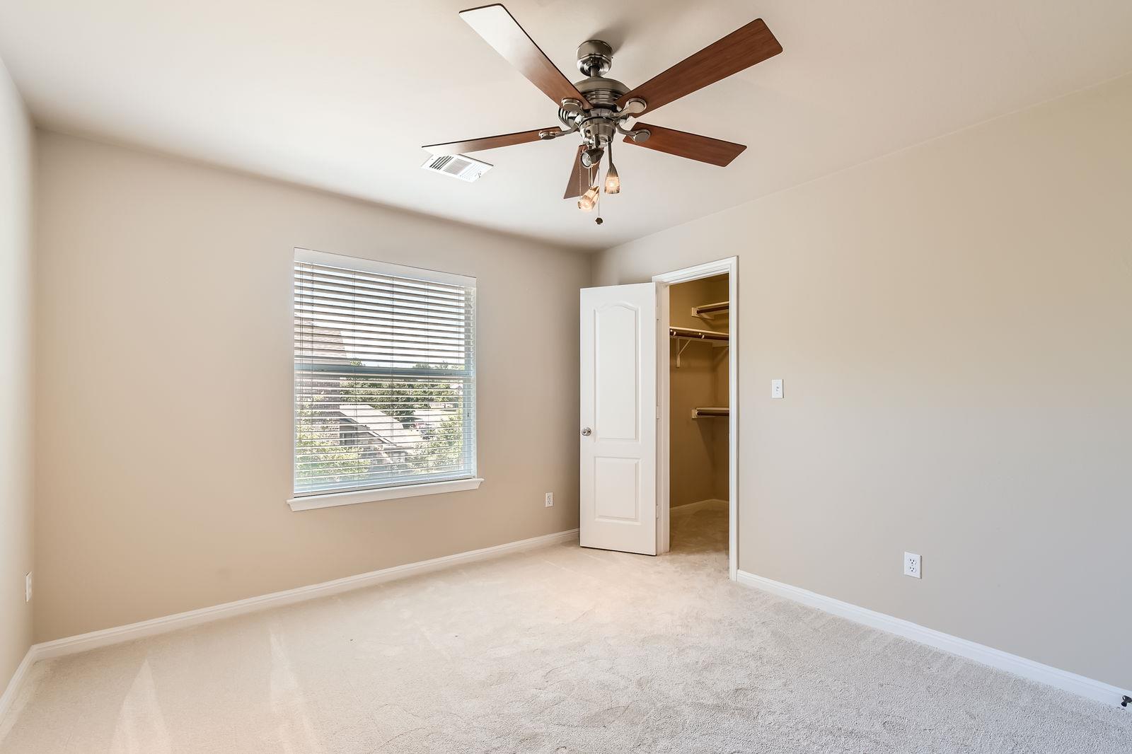 7701 Crackling Creek Dr, Austin, TX 78736