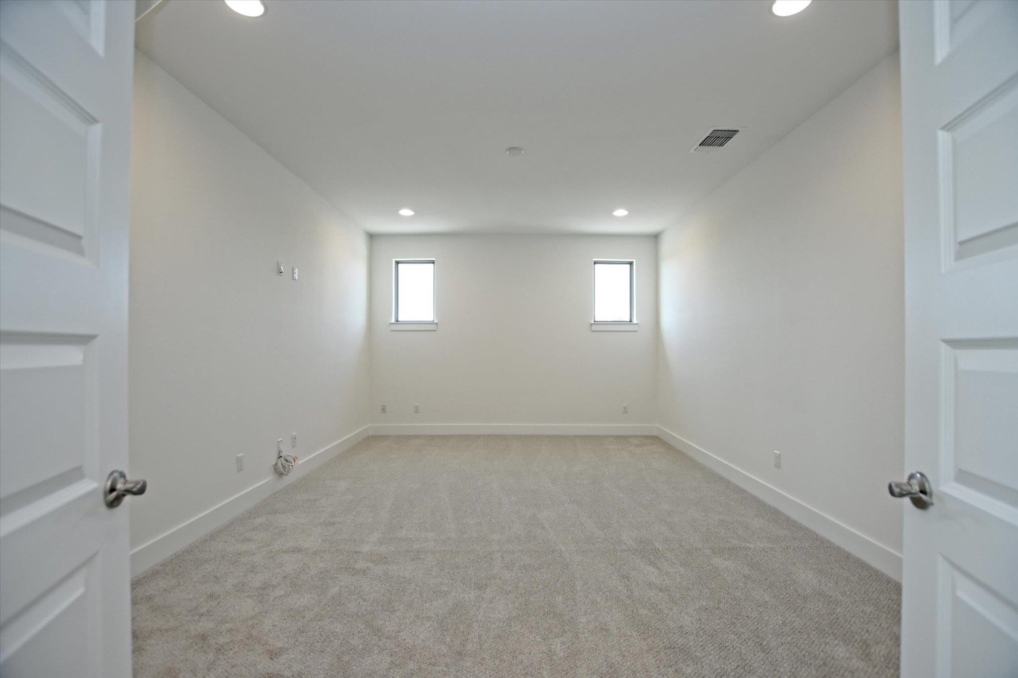 1209 Stormy Dr, Georgetown, TX 78633