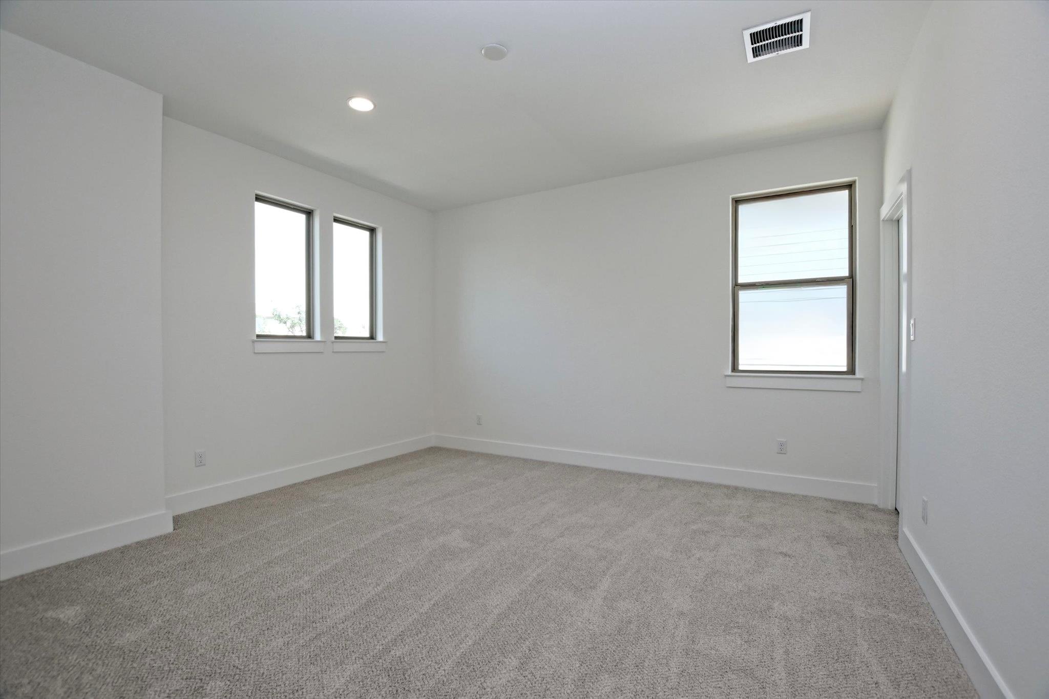 1209 Stormy Dr, Georgetown, TX 78633