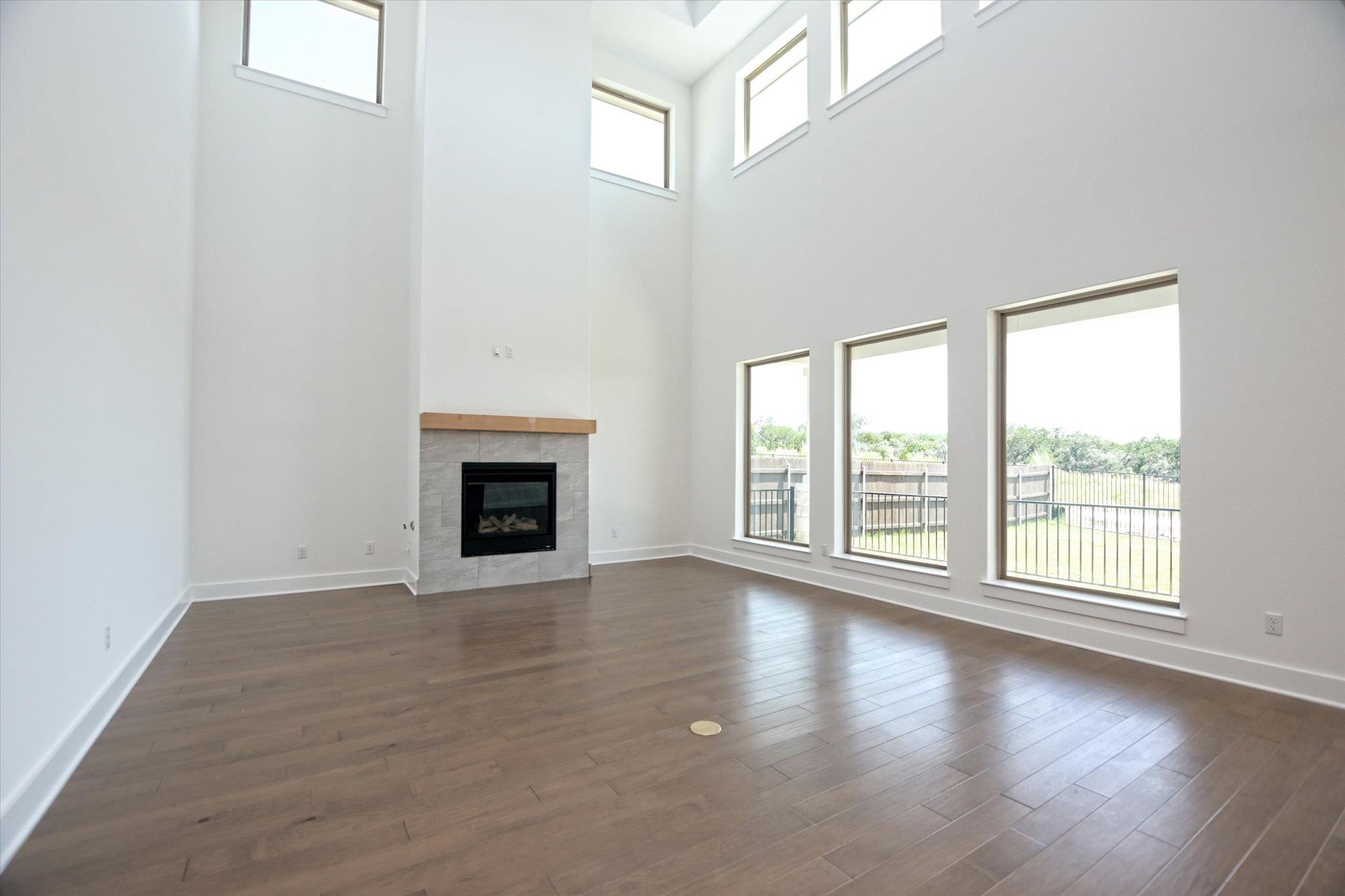 1209 Stormy Dr, Georgetown, TX 78633