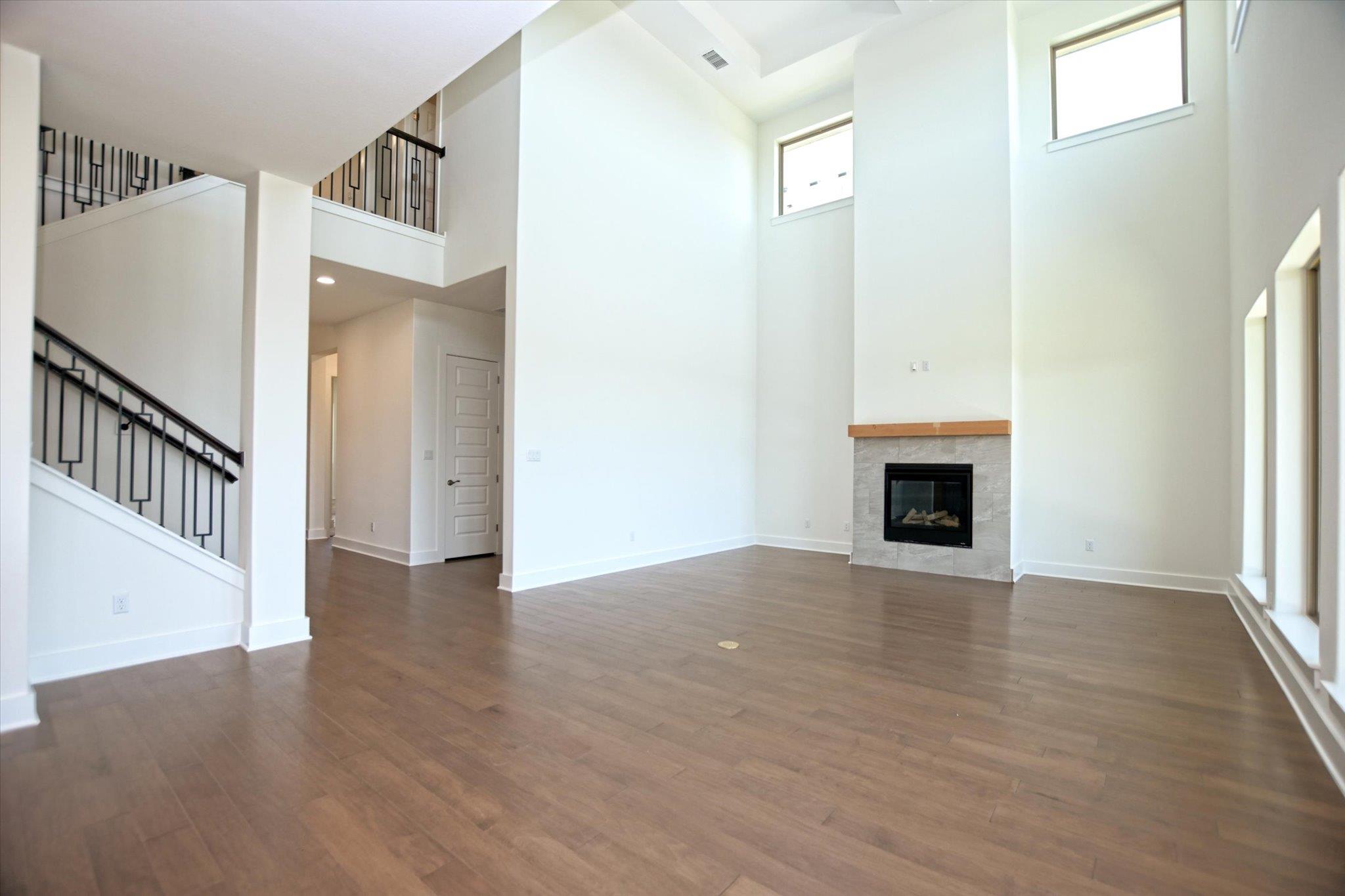 1209 Stormy Dr, Georgetown, TX 78633