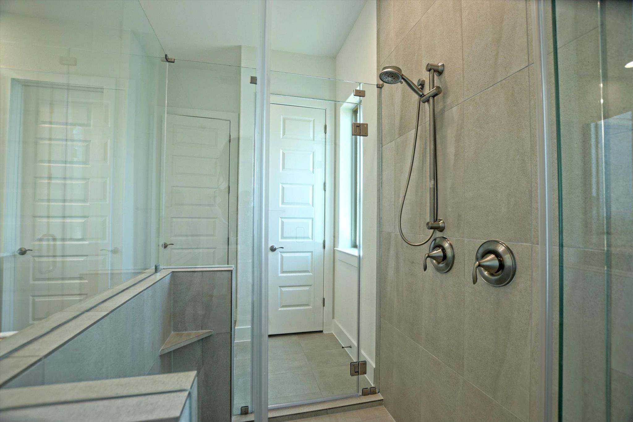 1209 Stormy Dr, Georgetown, TX 78633