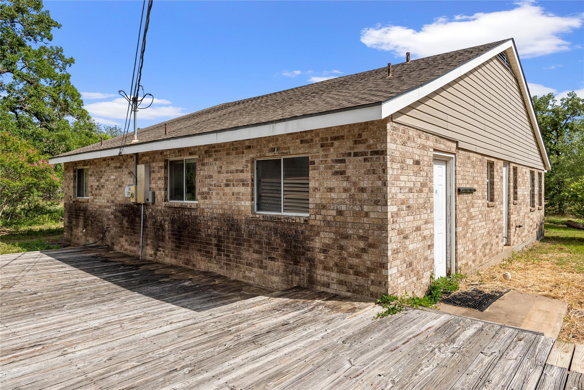 356 Cedar Ln, Cedar Creek, TX 78612