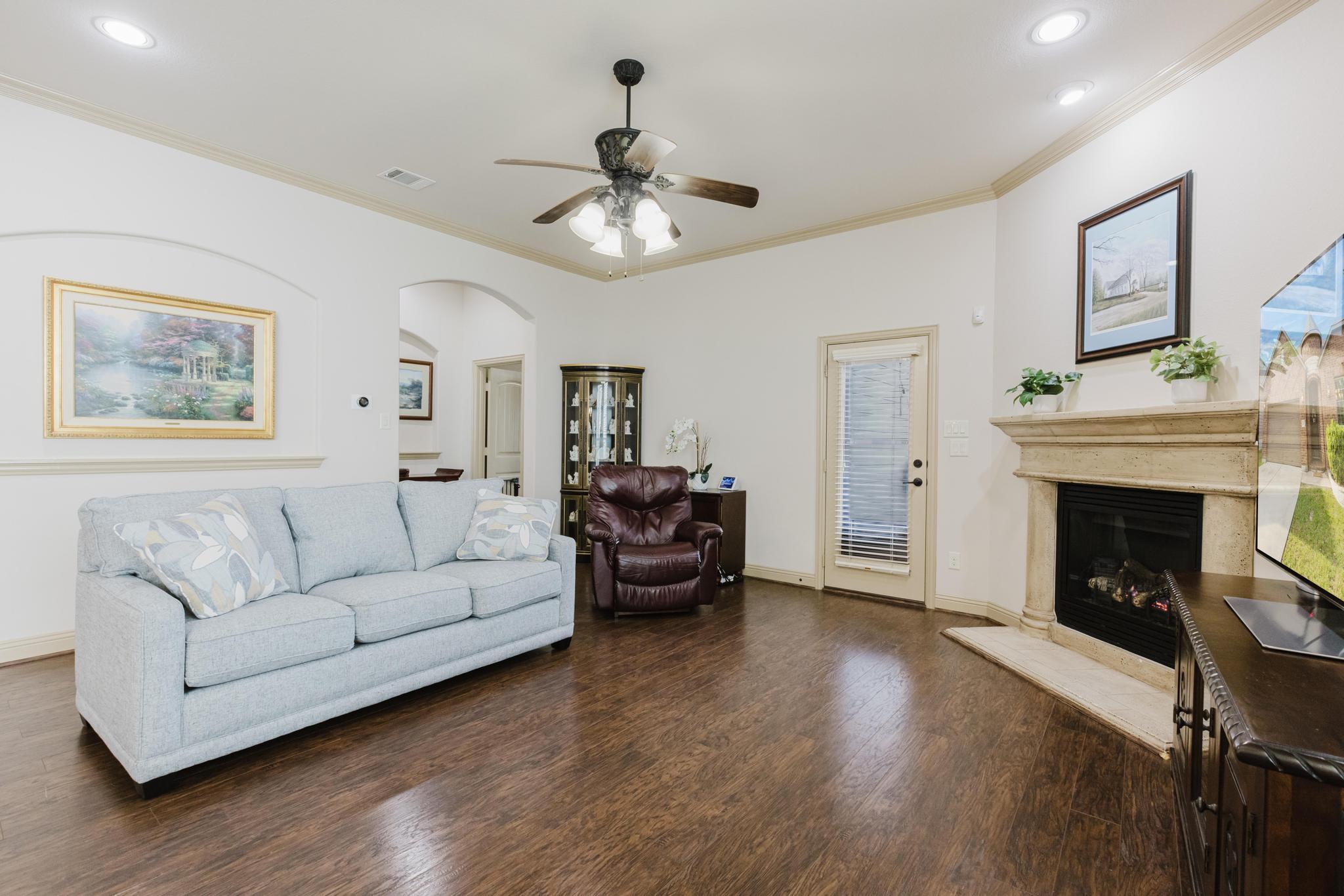 210 Yukon Cv, Hutto, TX 78634