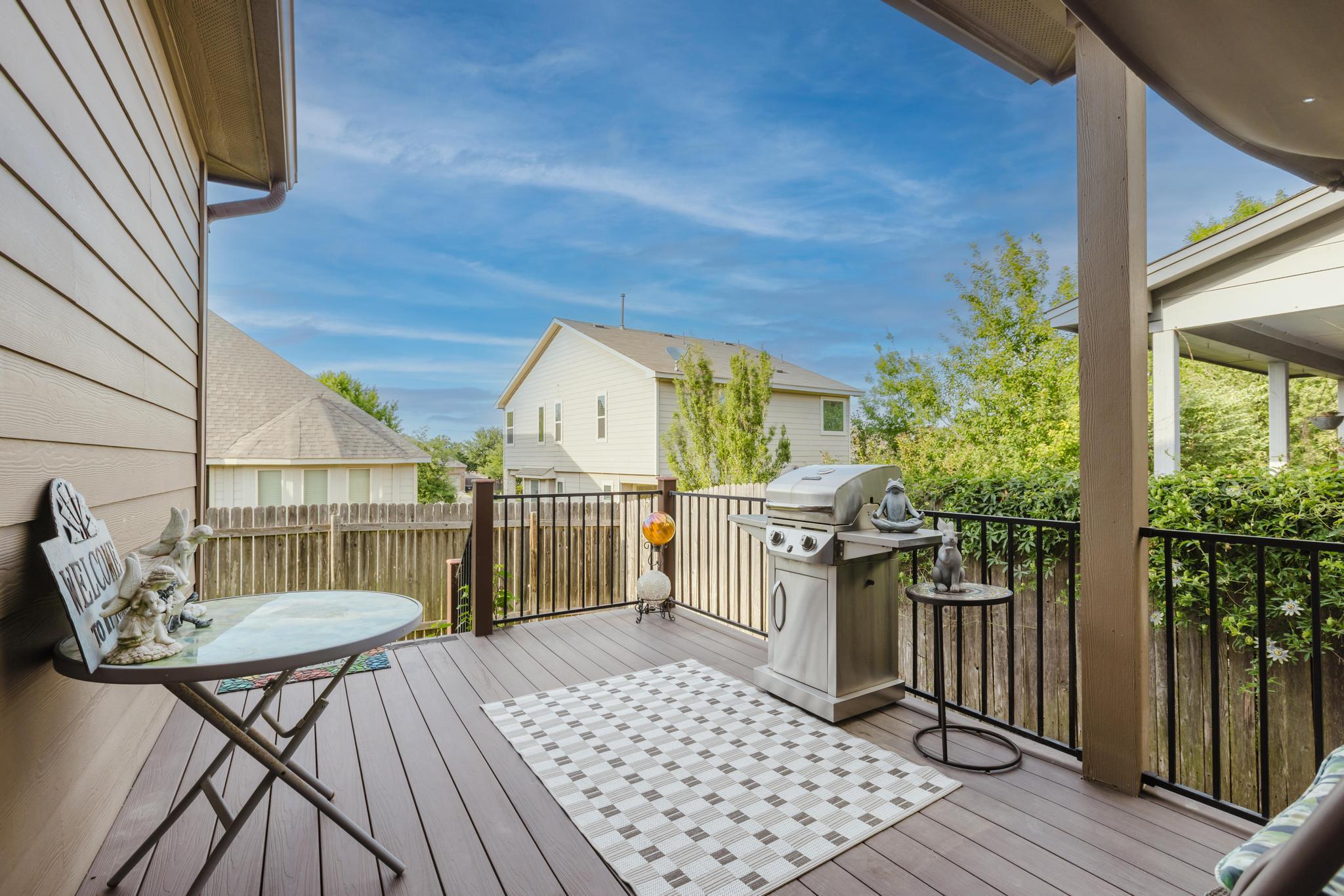 210 Yukon Cv, Hutto, TX 78634