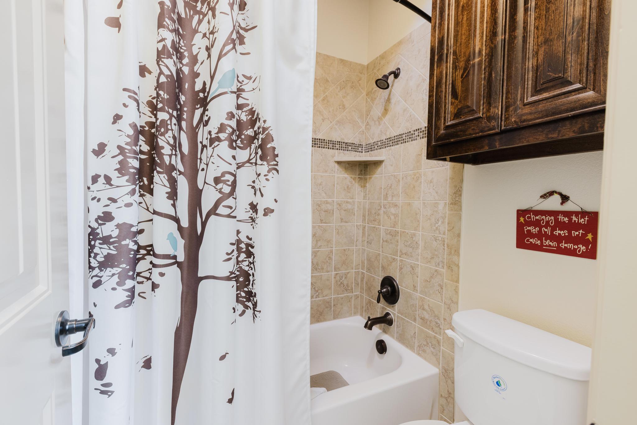 210 Yukon Cv, Hutto, TX 78634