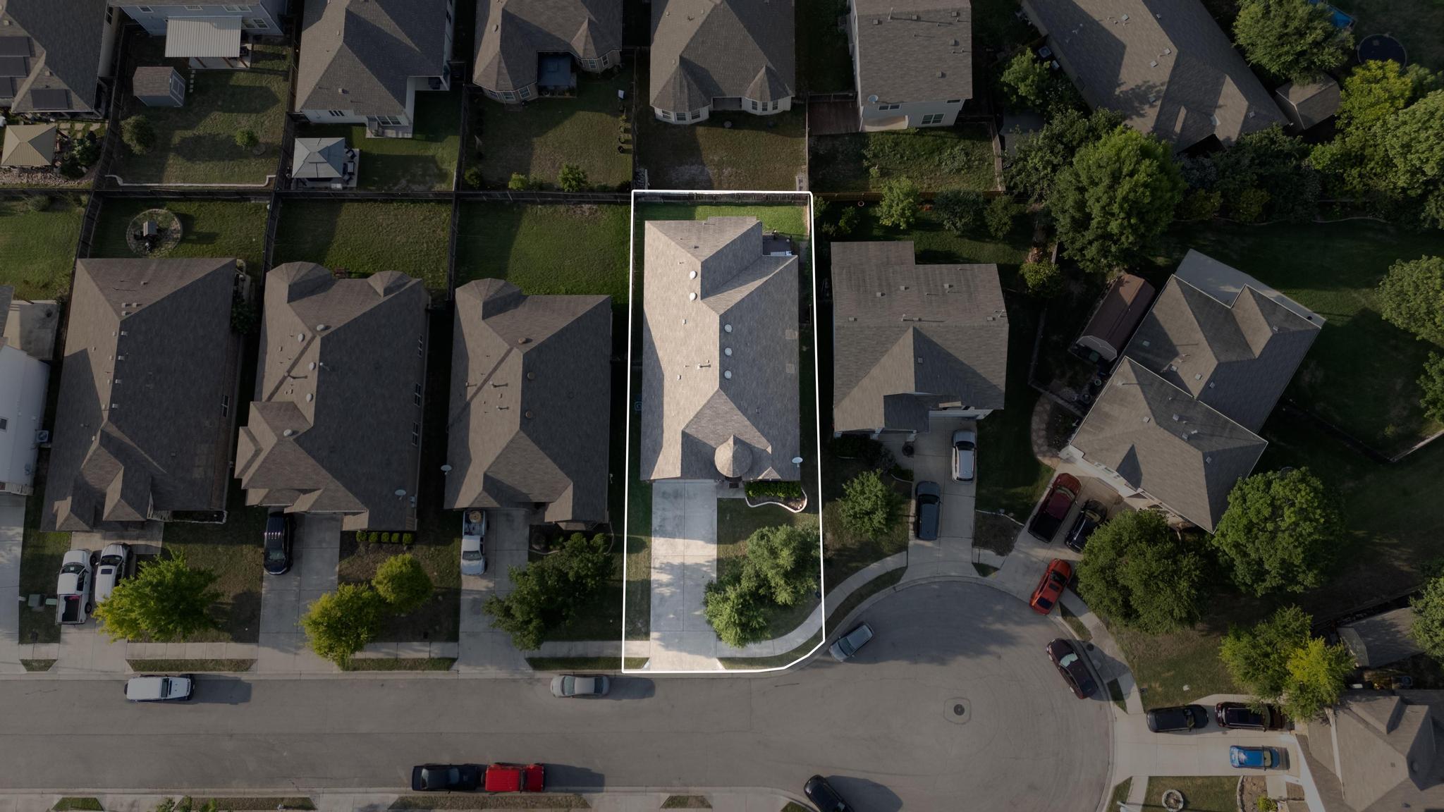 210 Yukon Cv, Hutto, TX 78634