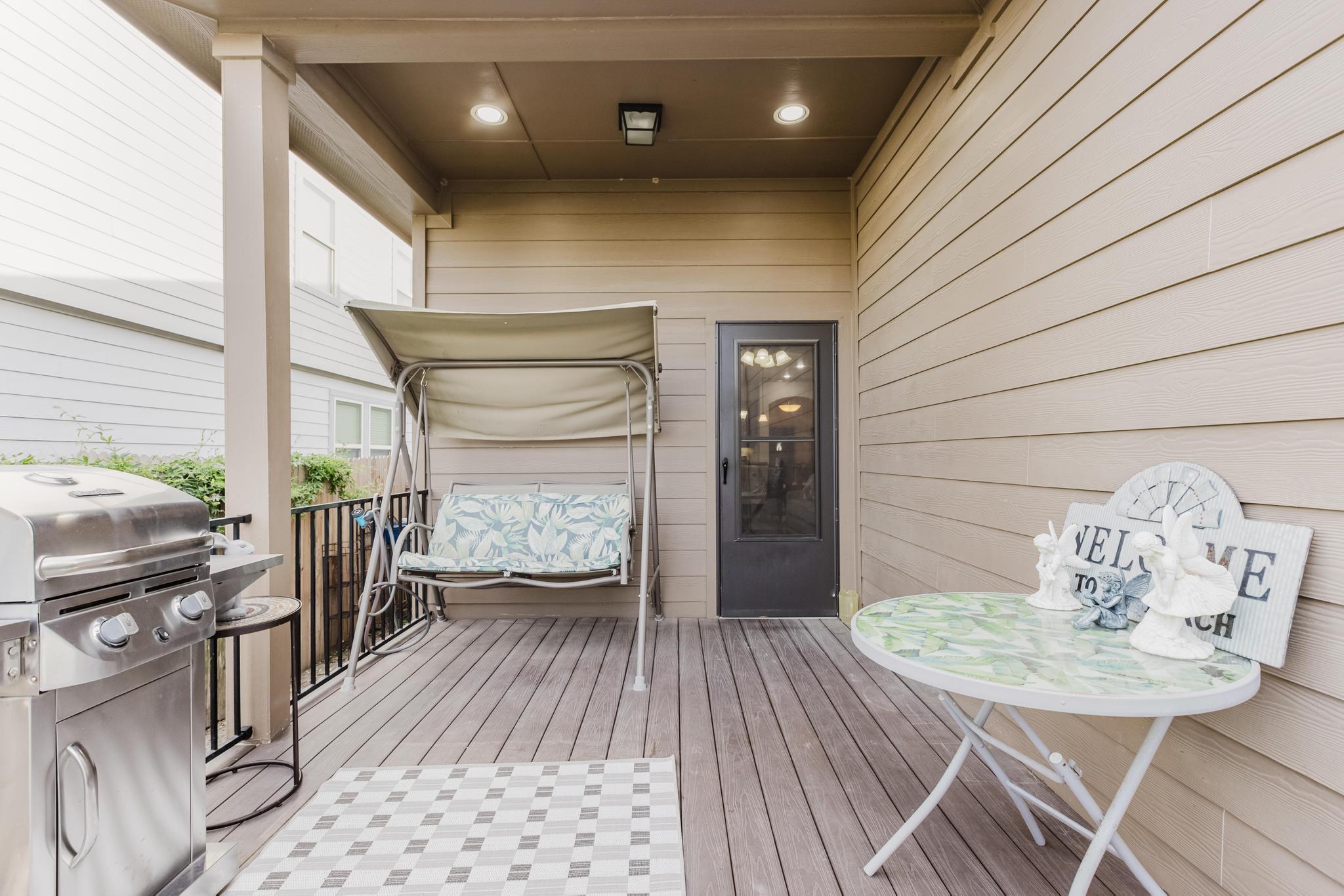 210 Yukon Cv, Hutto, TX 78634