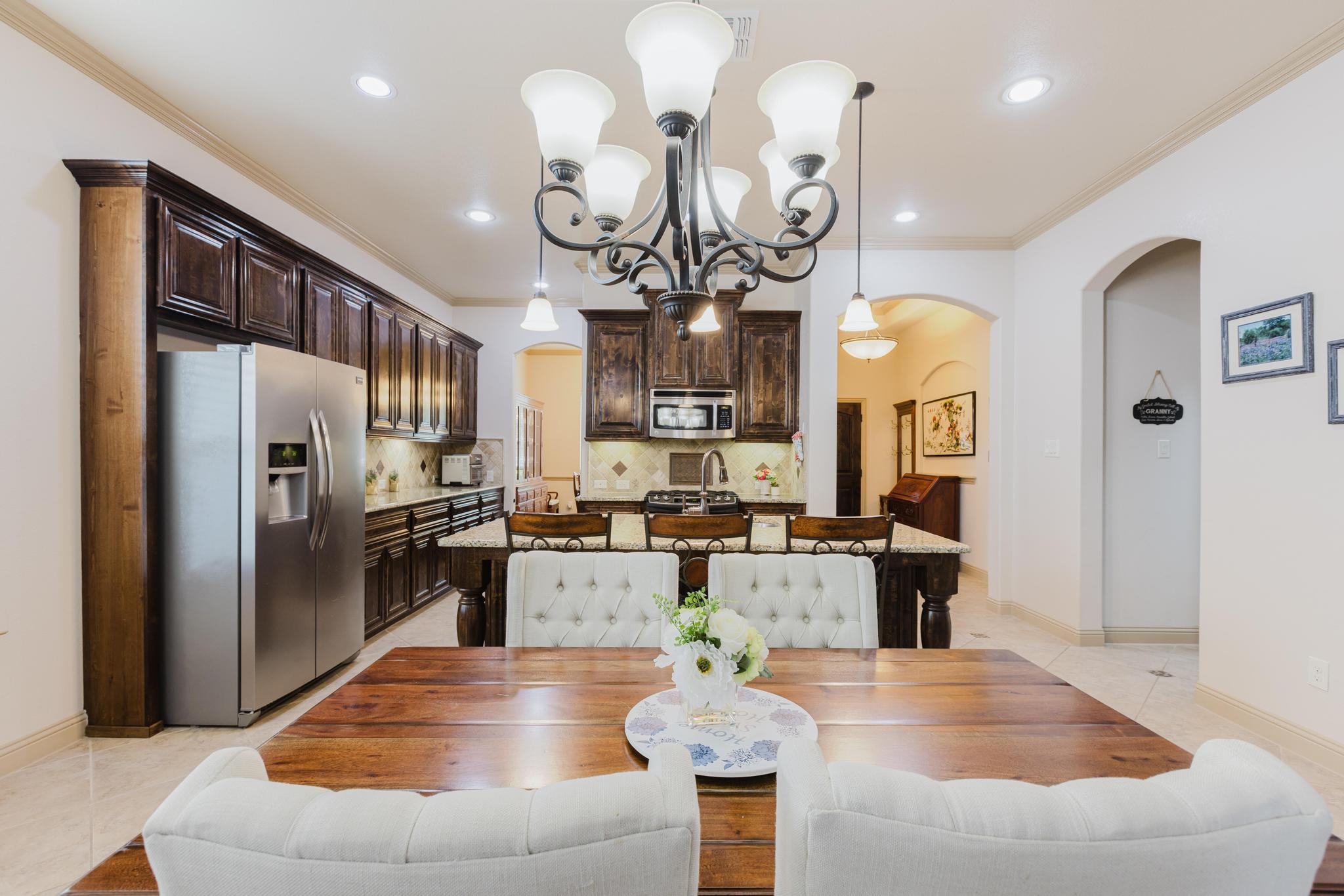 210 Yukon Cv, Hutto, TX 78634