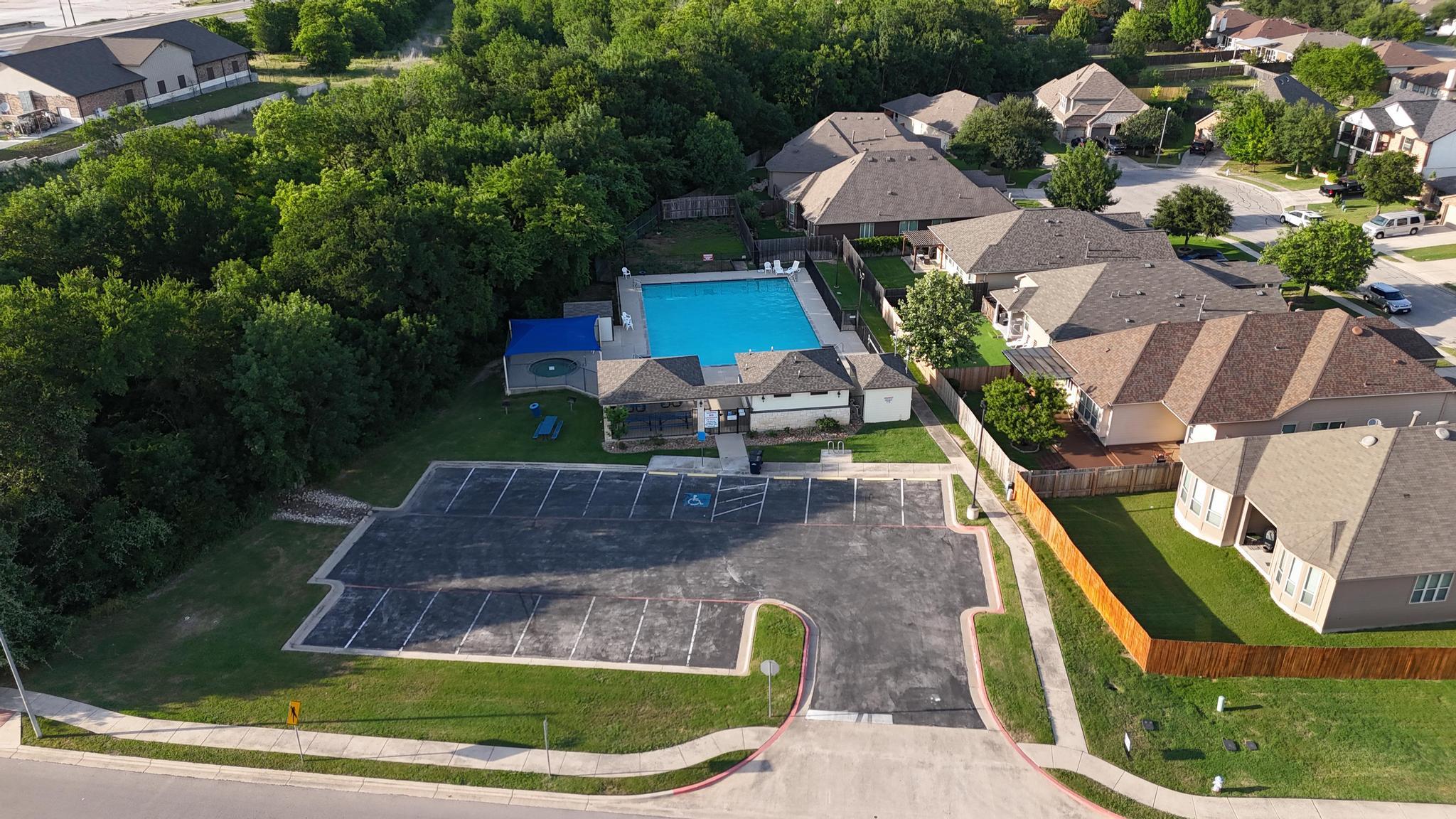 210 Yukon Cv, Hutto, TX 78634
