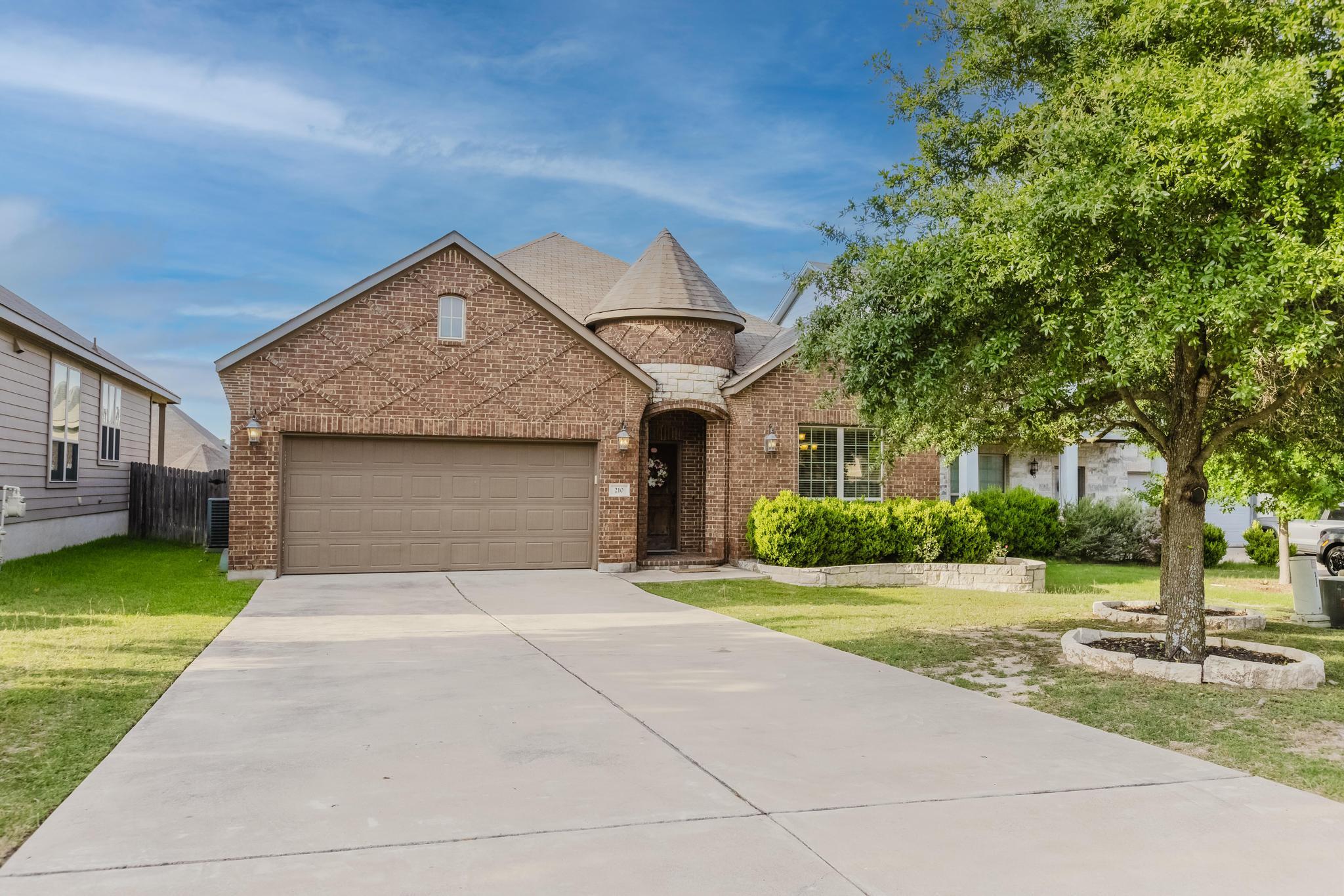 210 Yukon Cv, Hutto, TX 78634