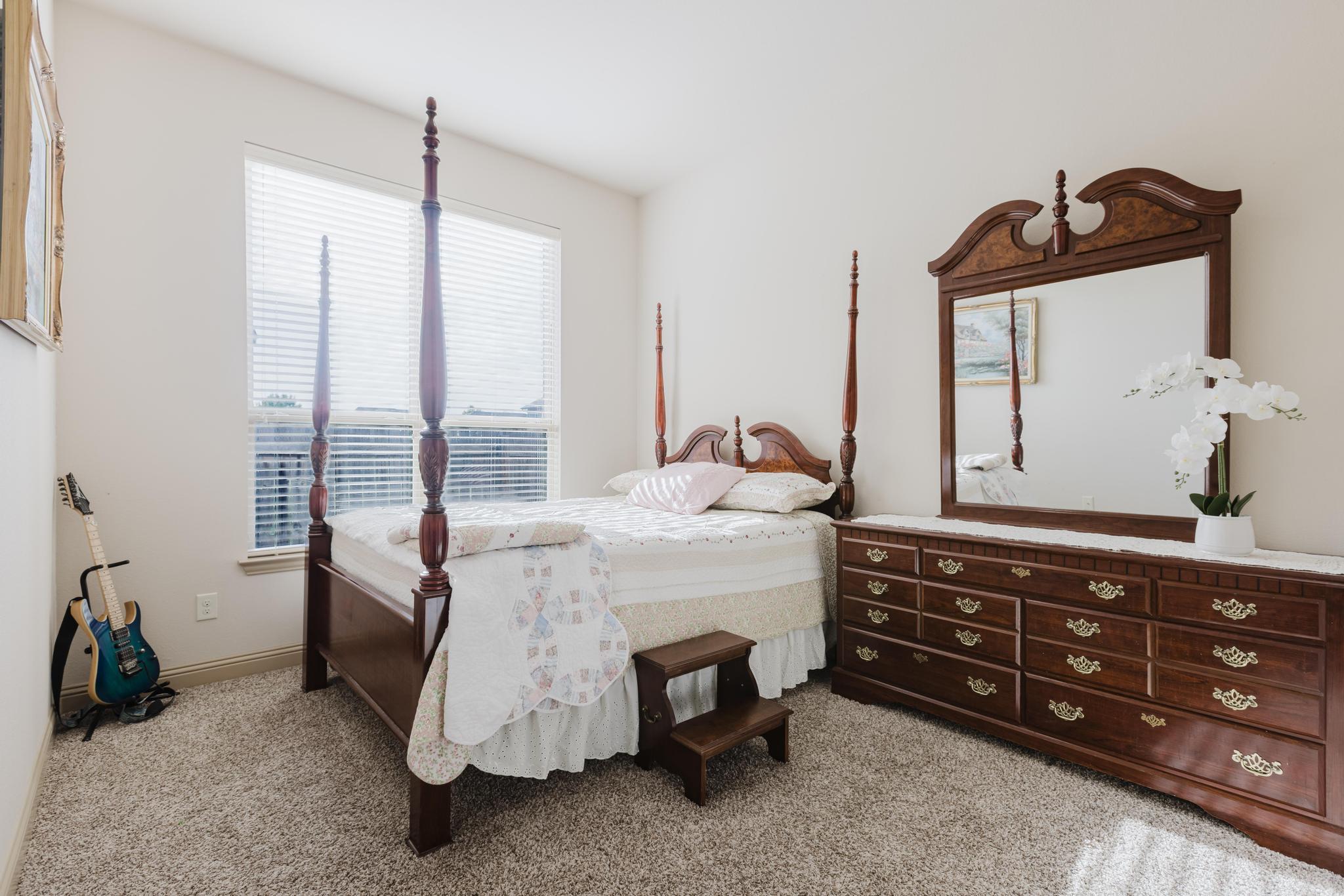 210 Yukon Cv, Hutto, TX 78634