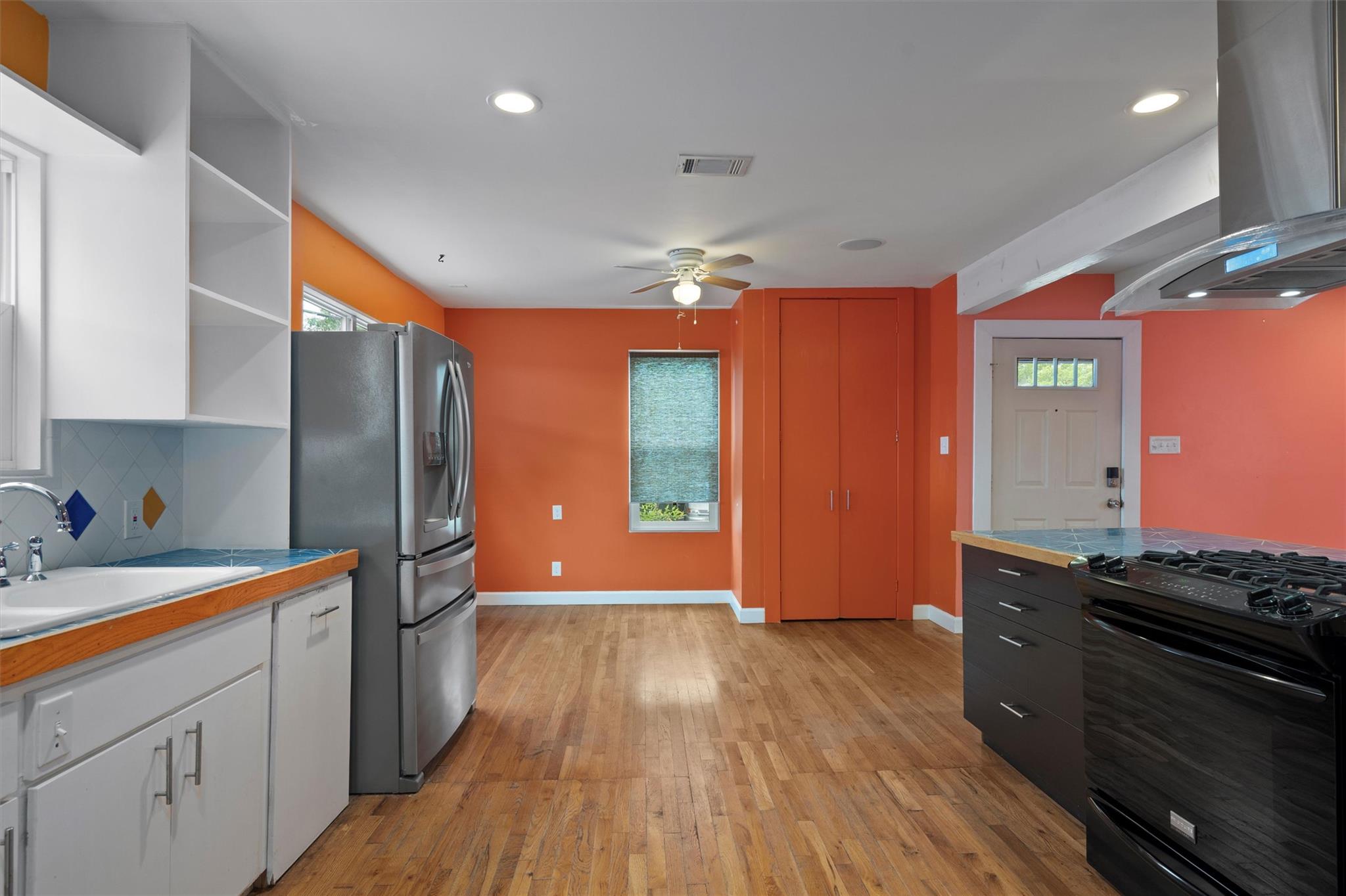 1105 Upland Dr, Austin, TX 78741