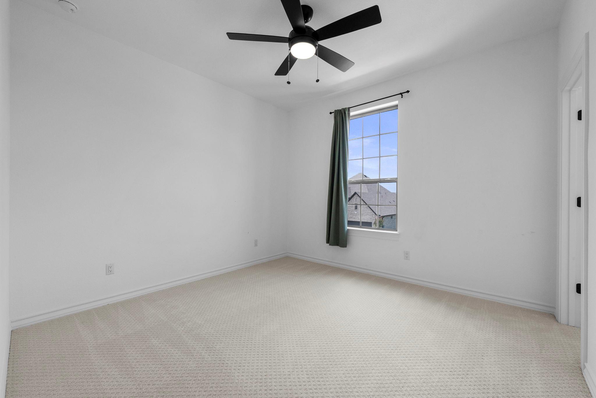 109 Strawberry Ln, Georgetown, TX 78628