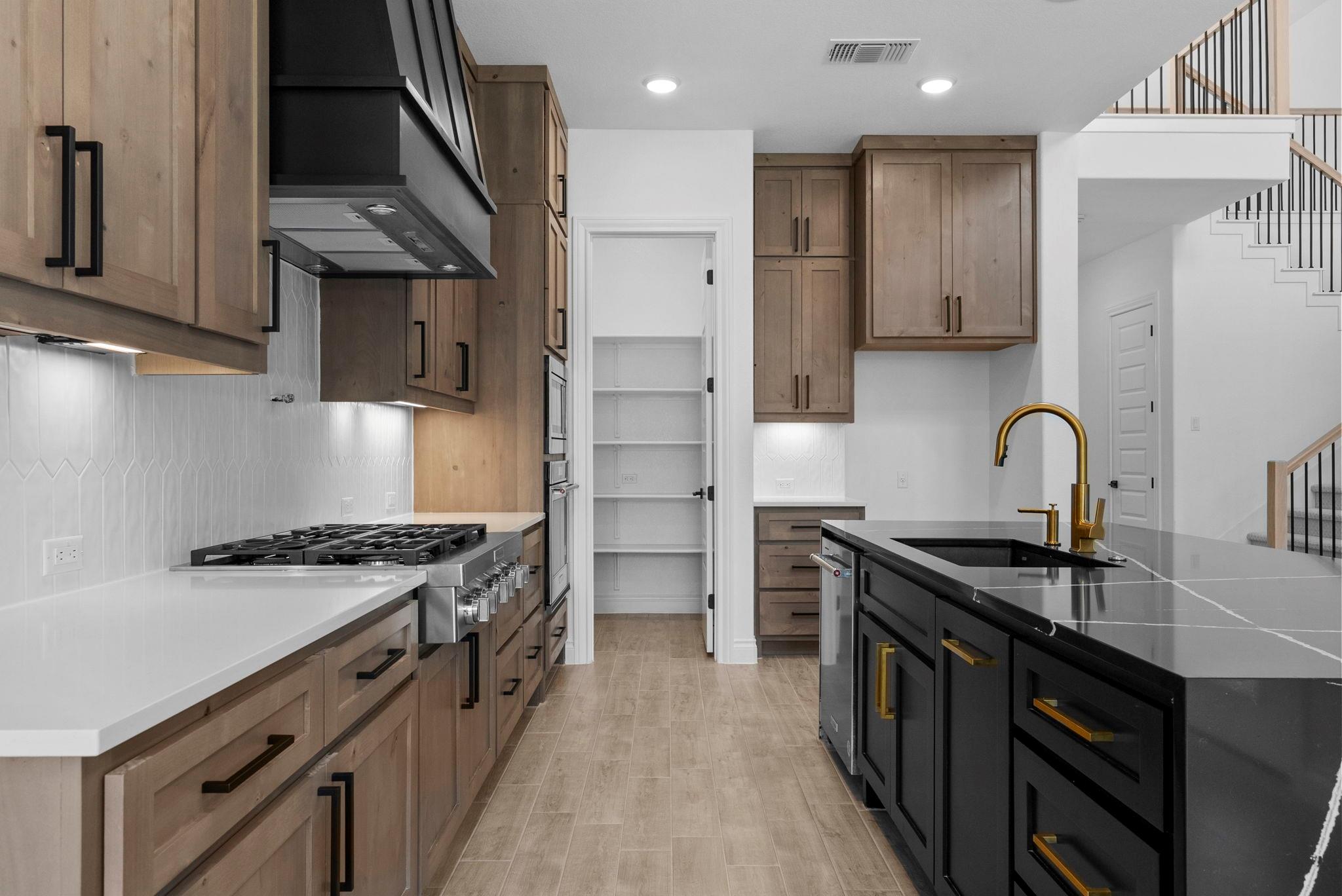 109 Strawberry Ln, Georgetown, TX 78628