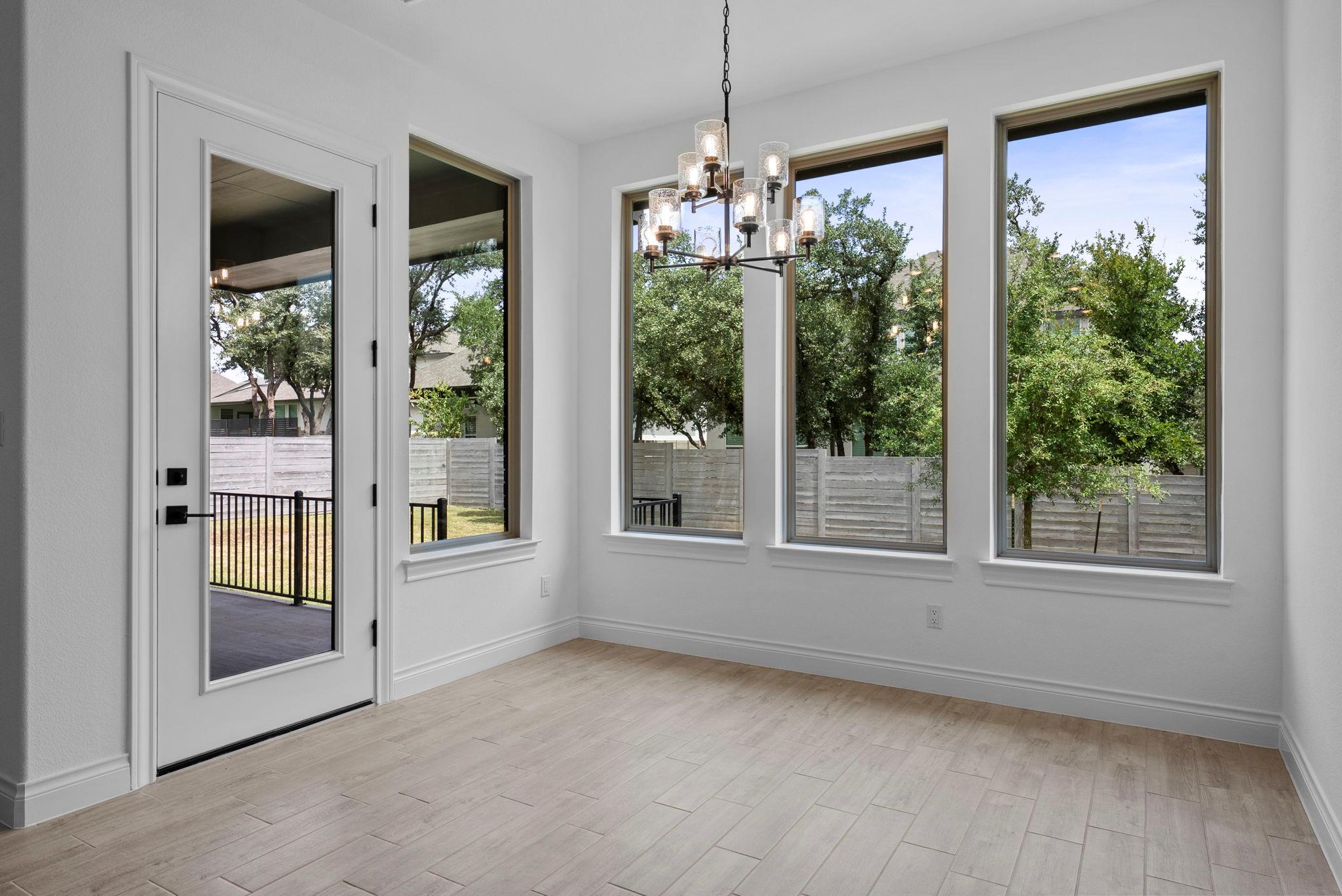 109 Strawberry Ln, Georgetown, TX 78628