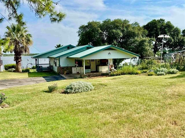 912 Cozy Ln, Tow, TX 78672