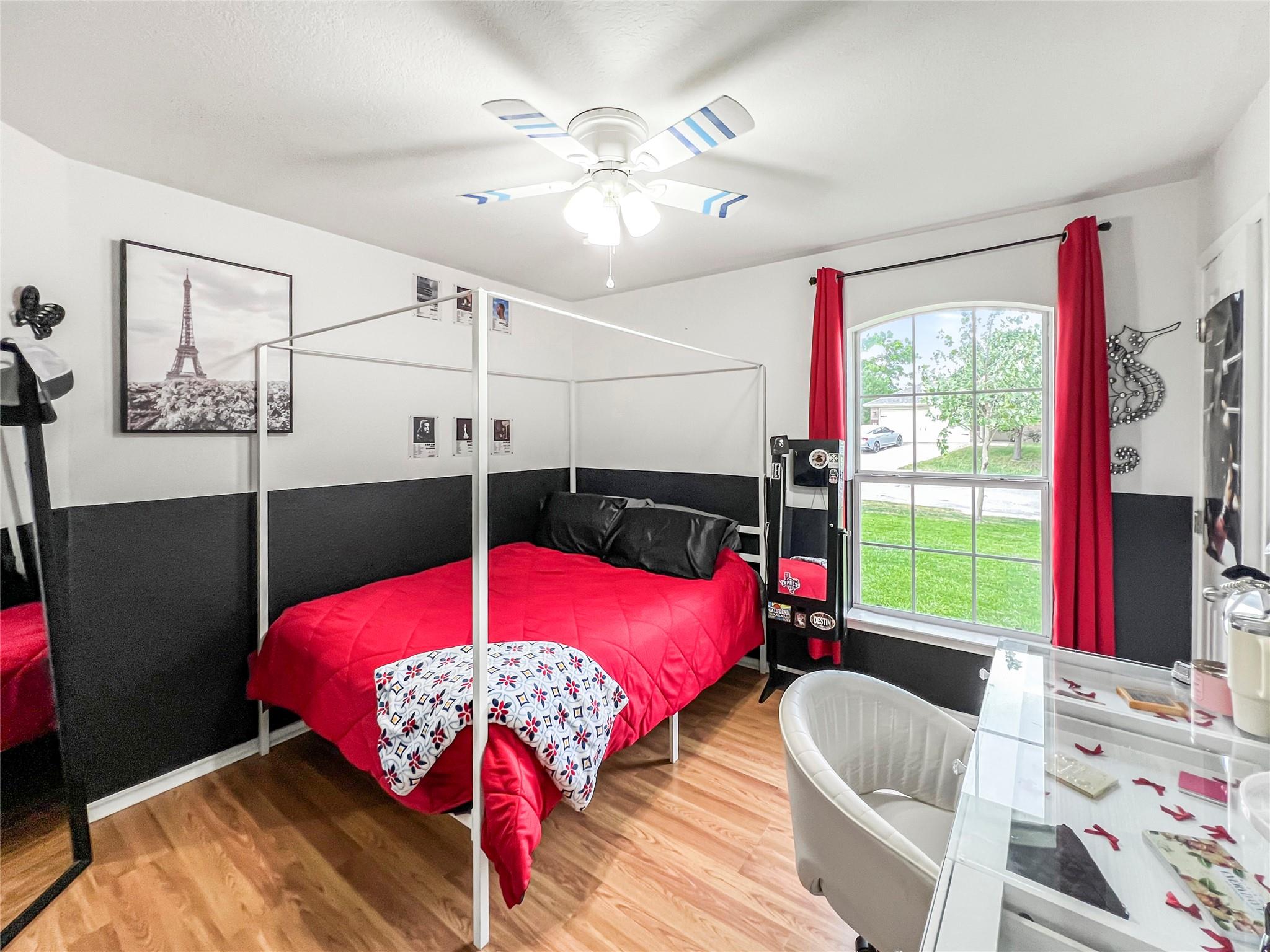 144 Calcite Ln, Jarrell, TX 76537