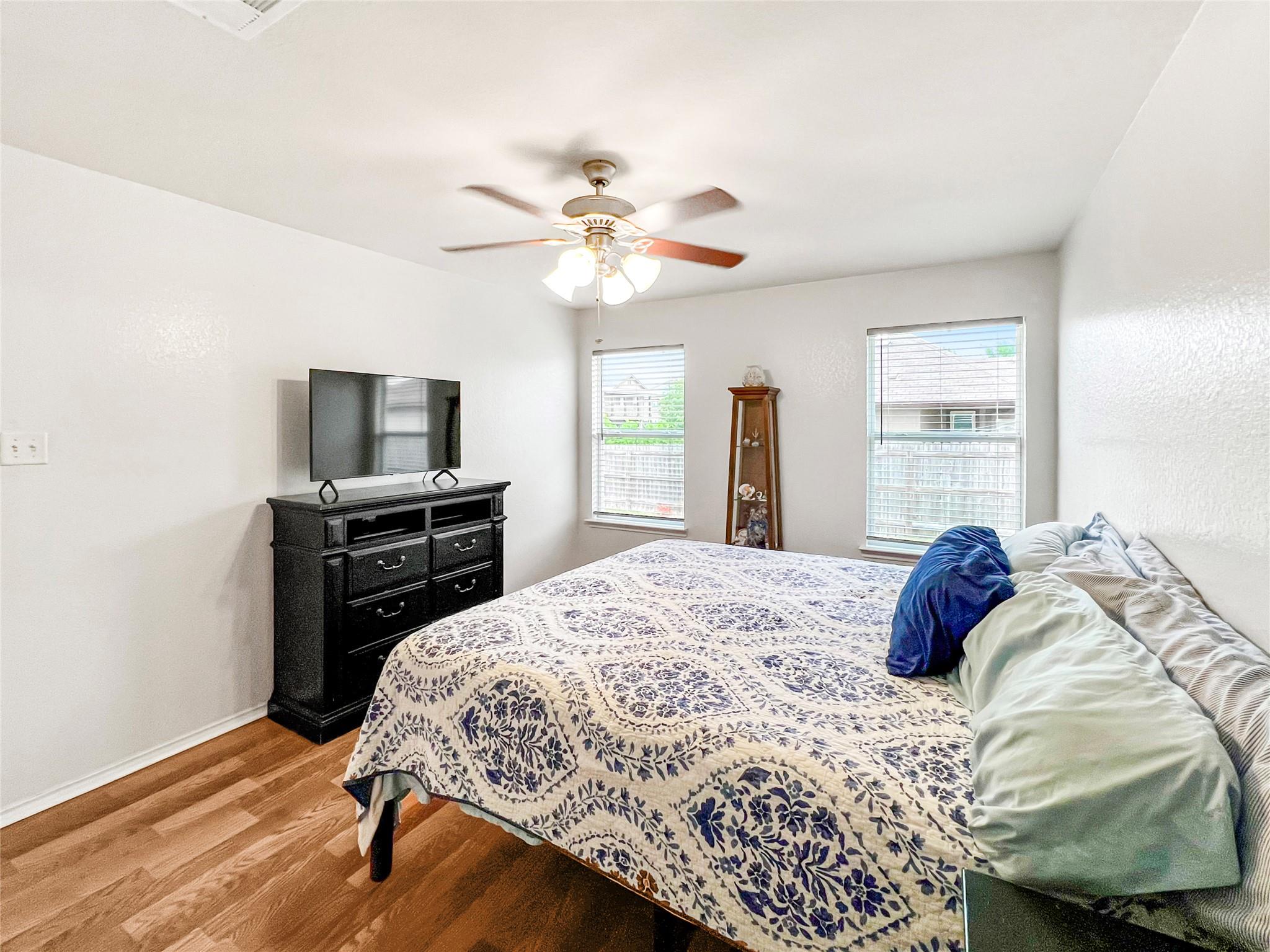 144 Calcite Ln, Jarrell, TX 76537