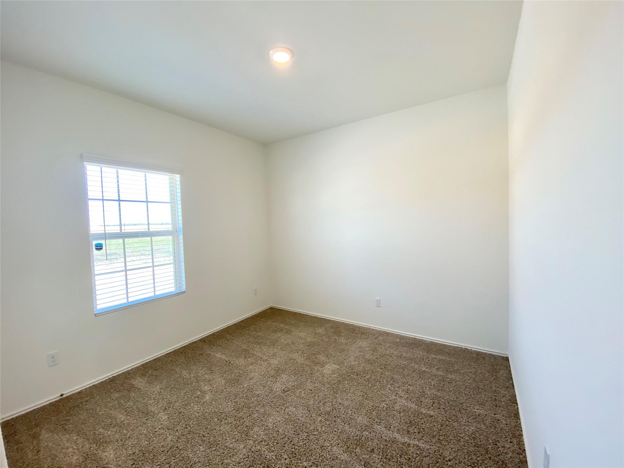 938 Circle Way, Jarrell, TX 76537