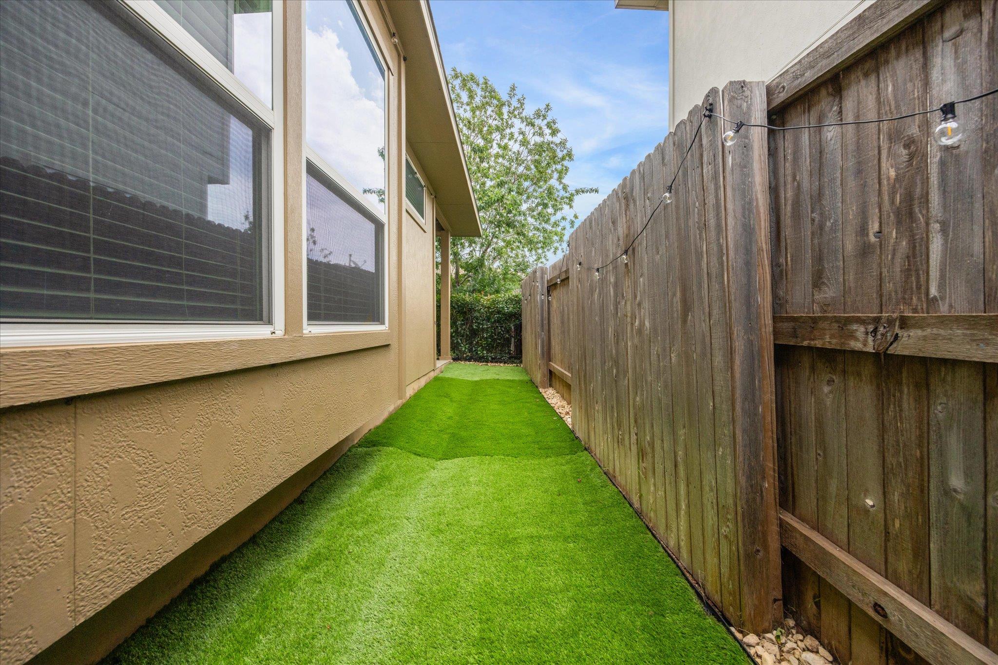 5412 Gooding Dr, Austin, TX 78744