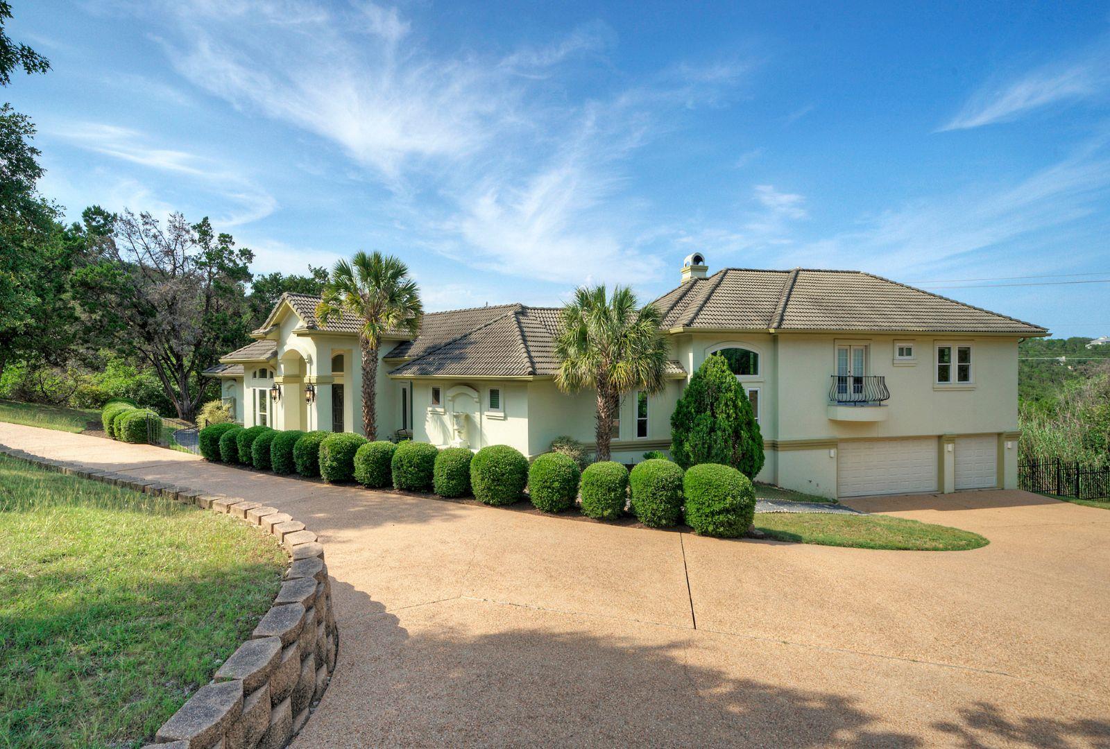 324 St Stephens School Rd S, Austin, TX 78746