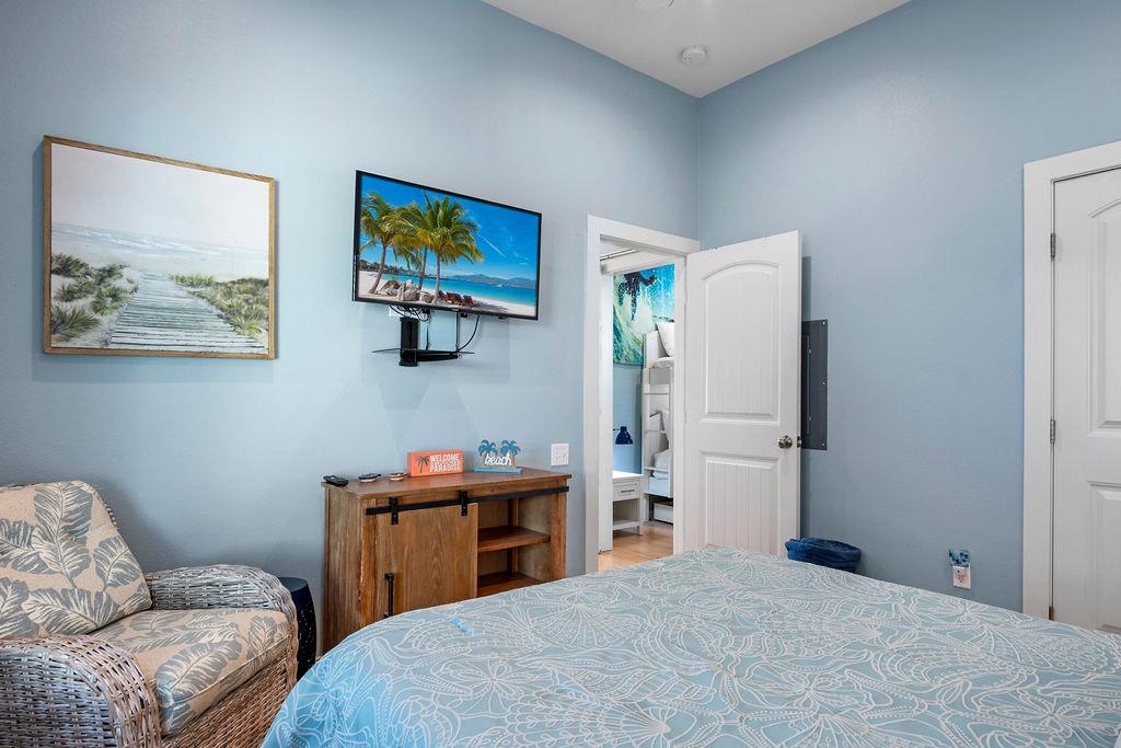 1924 S 11th St # 2, Port Aransas, TX 78373