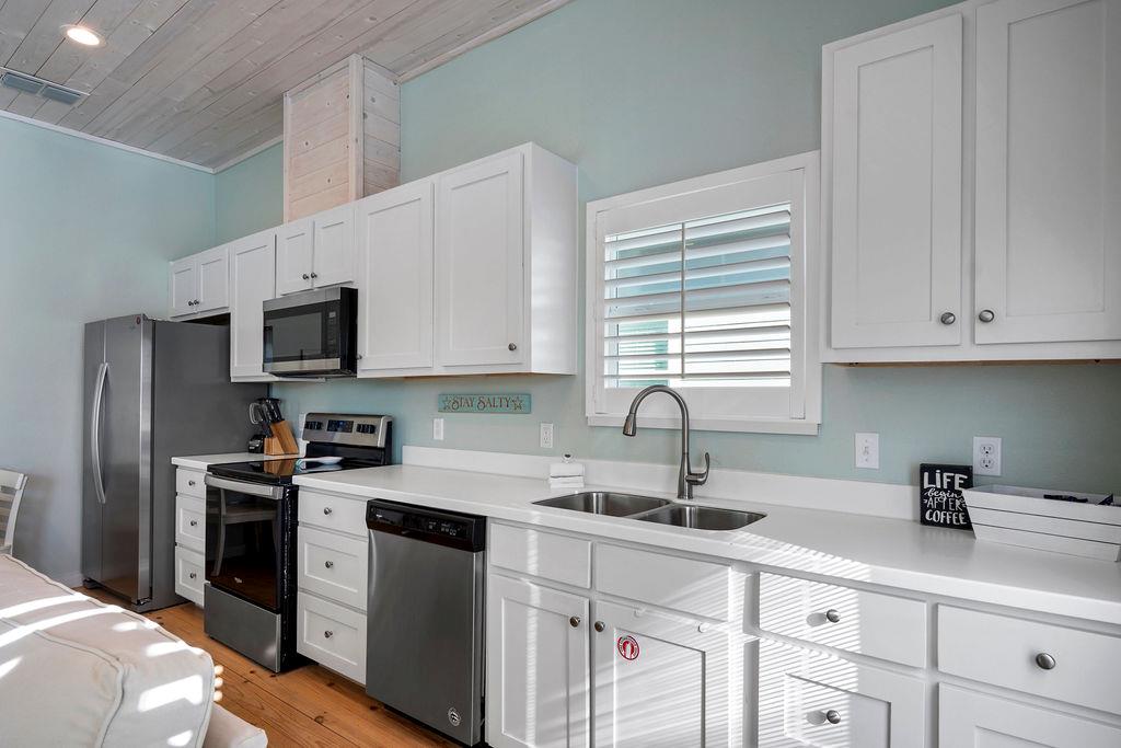 1924 S 11th St # 2, Port Aransas, TX 78373