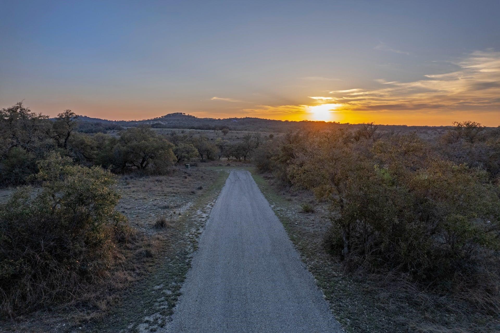 343 Cattle Creek Dr, Johnson City, TX 78636