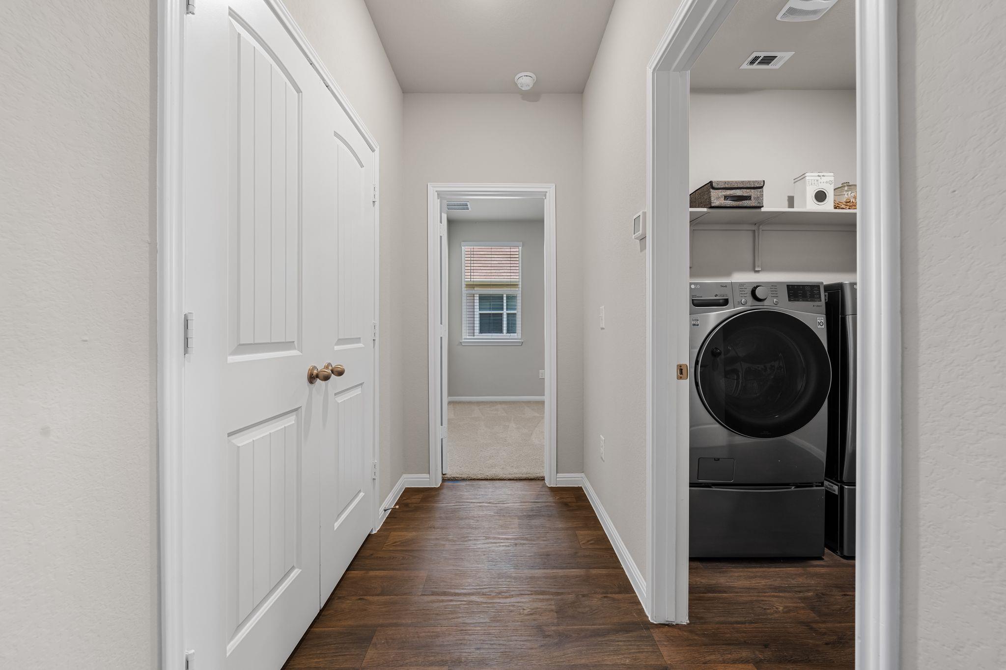 208 Bunting Ln, Bertram, TX 78605
