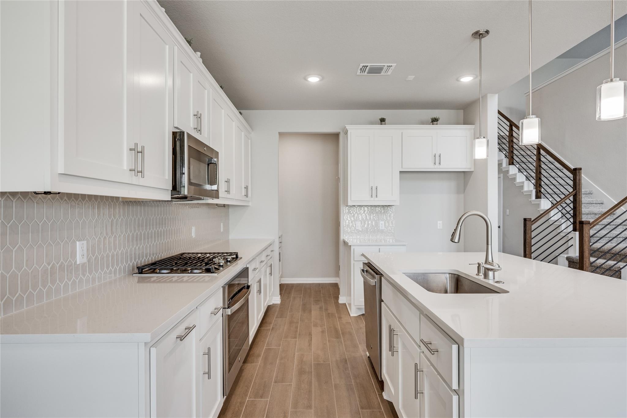 1009 Calendula Trl, Georgetown, TX 78628