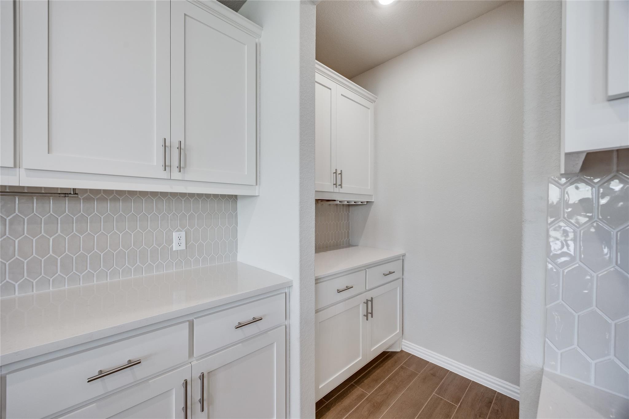 1009 Calendula Trl, Georgetown, TX 78628