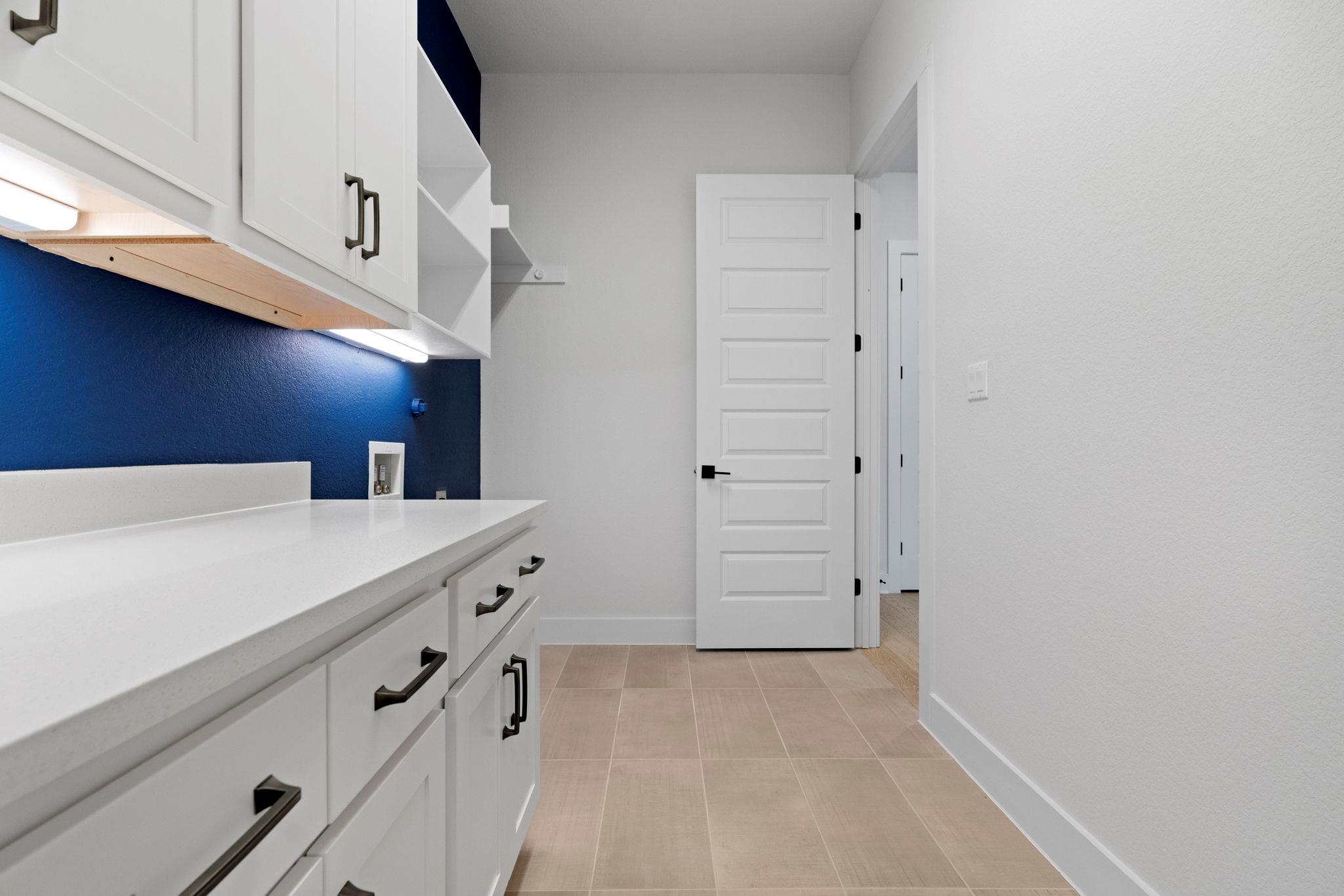 105 Council Oak Ct, Spicewood, TX 78669