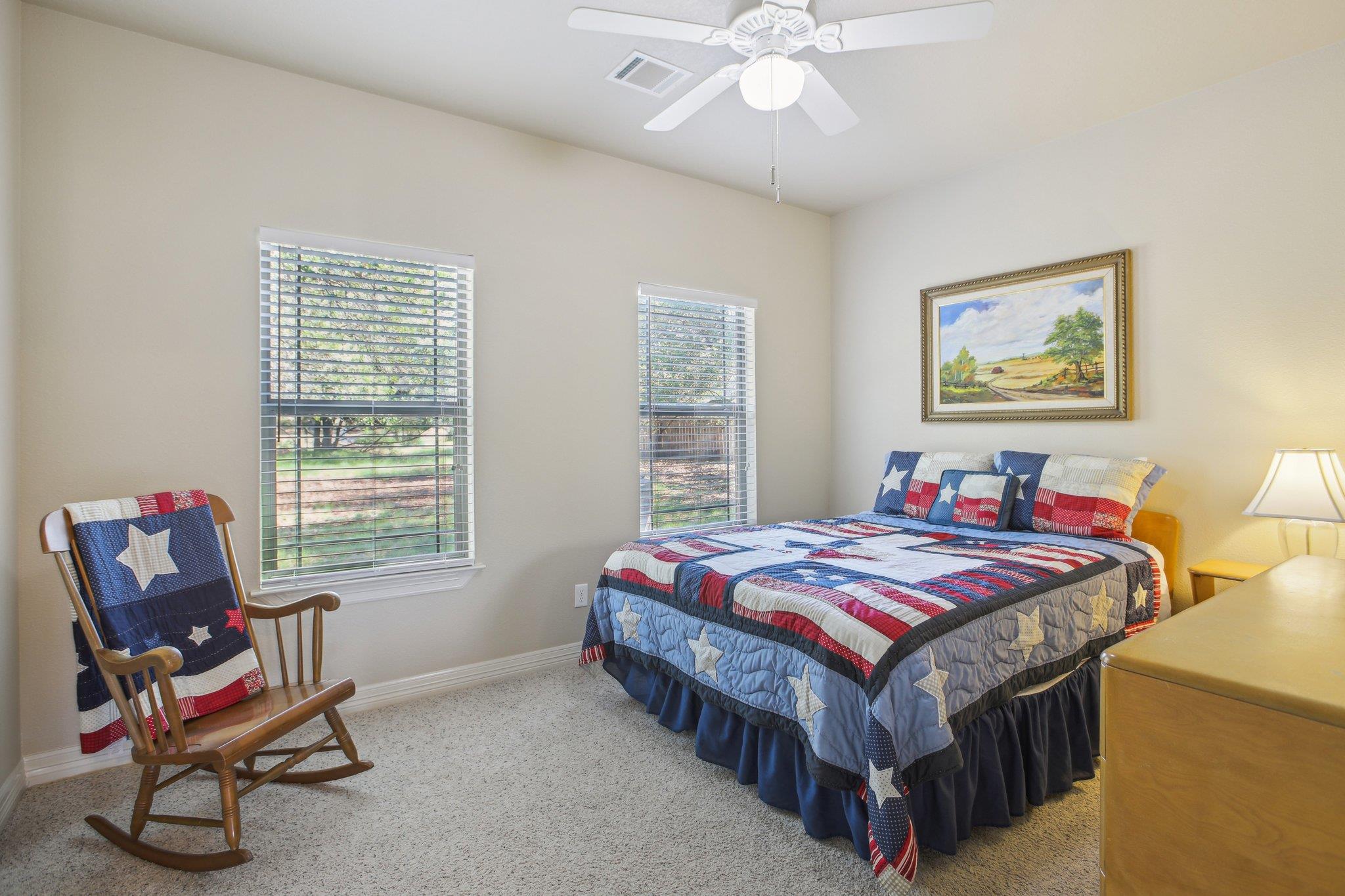 600 Augusta Cir N, Point Venture, TX 78645