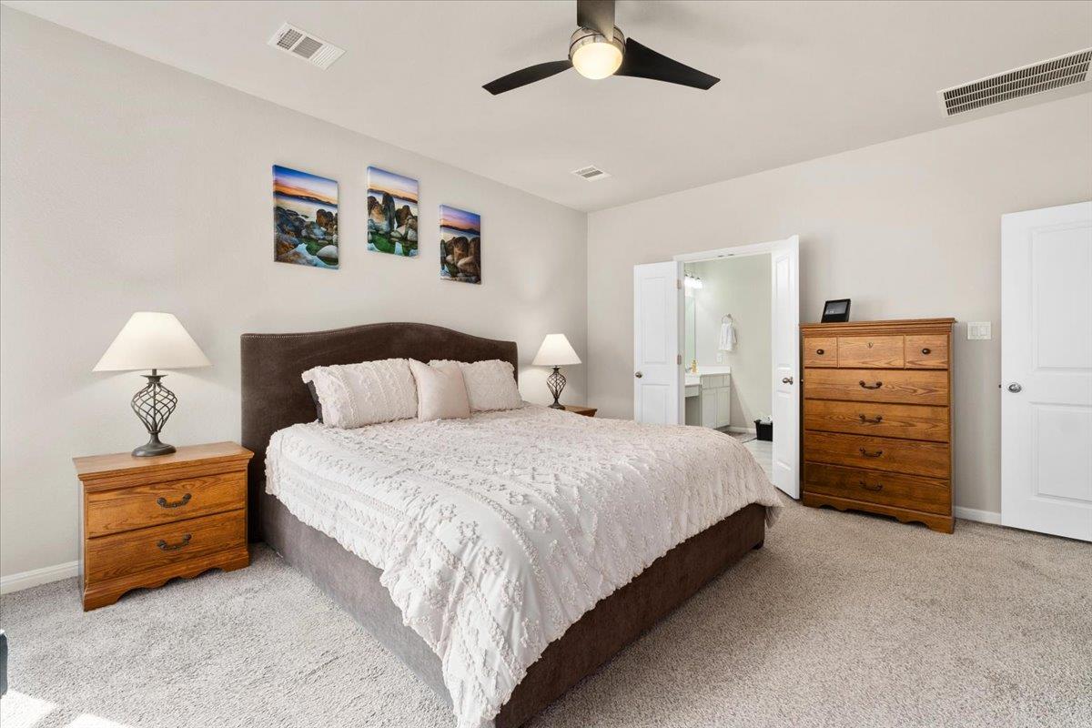 129 Lacey Oak Loop, San Marcos, TX 78666