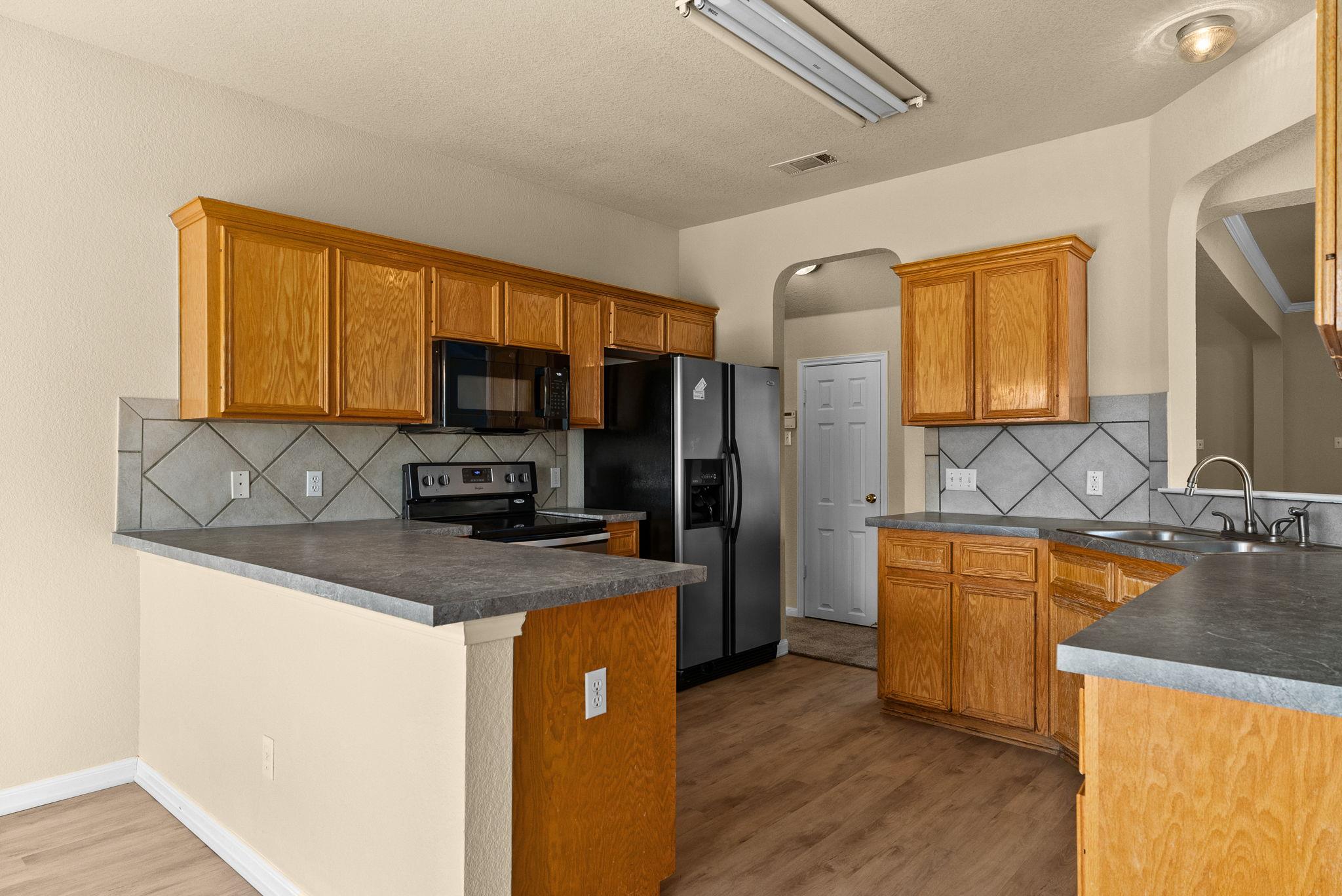 118 Lone Shadow Dr, Harker Heights, TX 76548