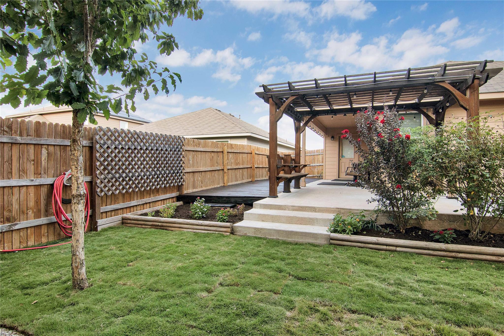 704 Red Tails Dr, Austin, TX 78725