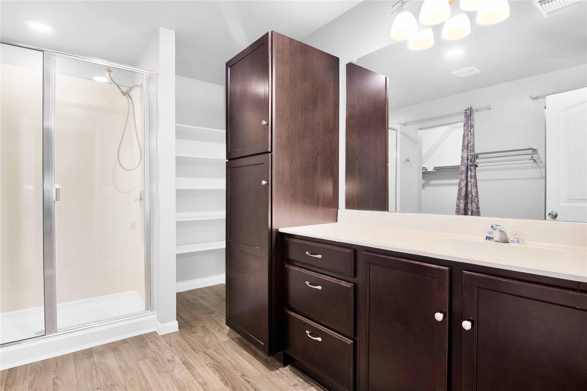 704 Red Tails Dr, Austin, TX 78725