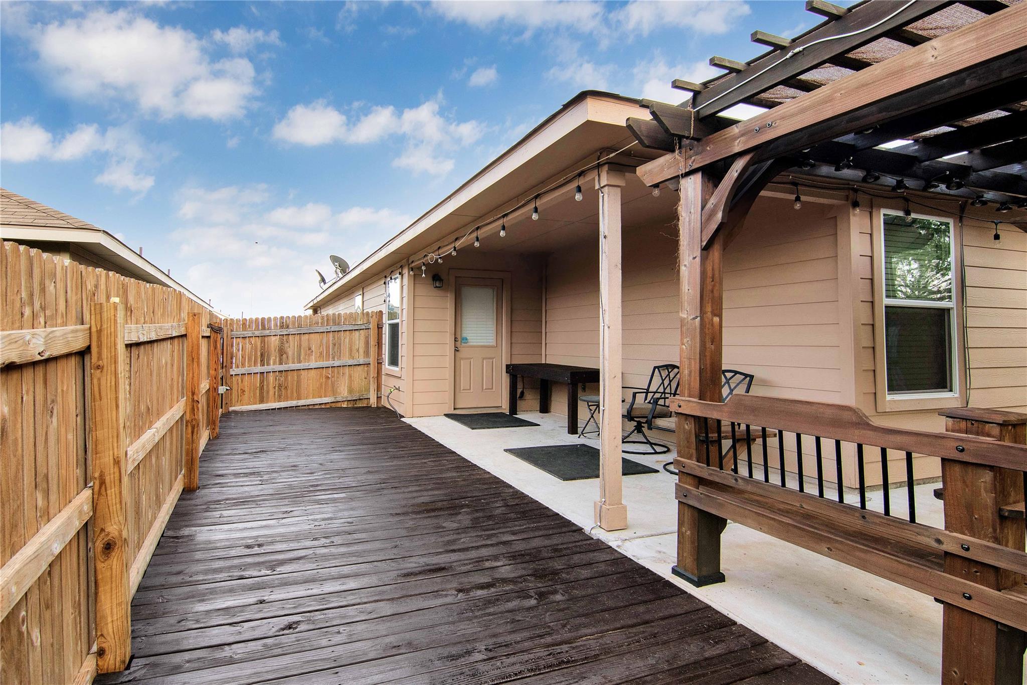 704 Red Tails Dr, Austin, TX 78725